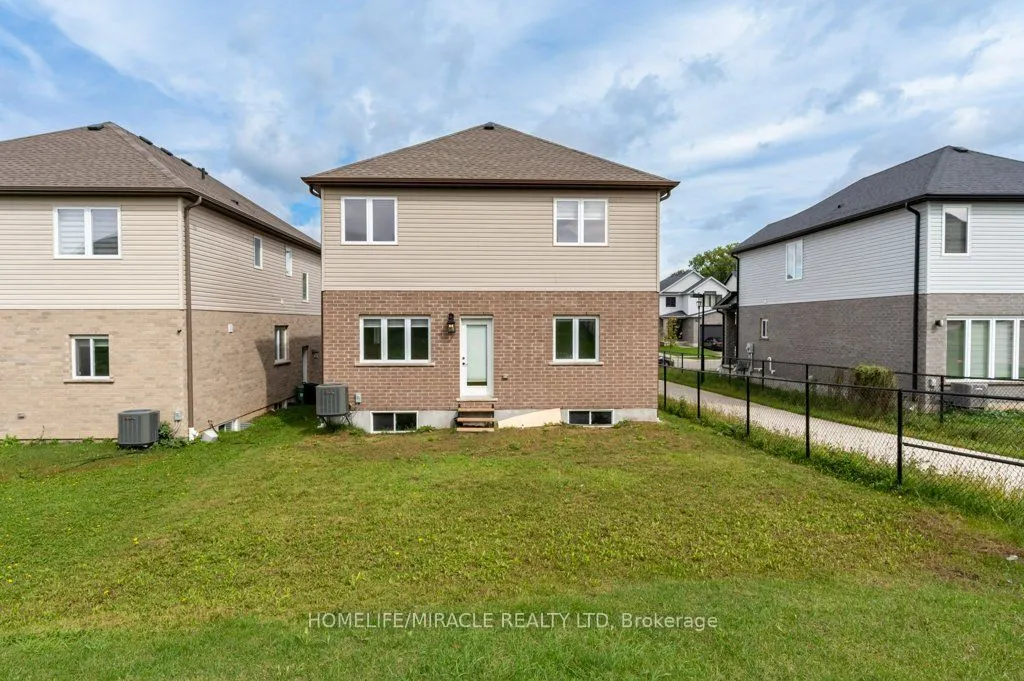 3032 Doyle Drive