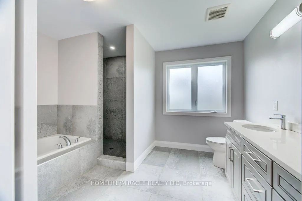 3032 Doyle Drive