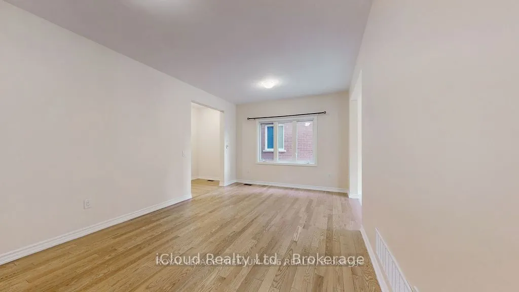 344 Ridley Crescent
