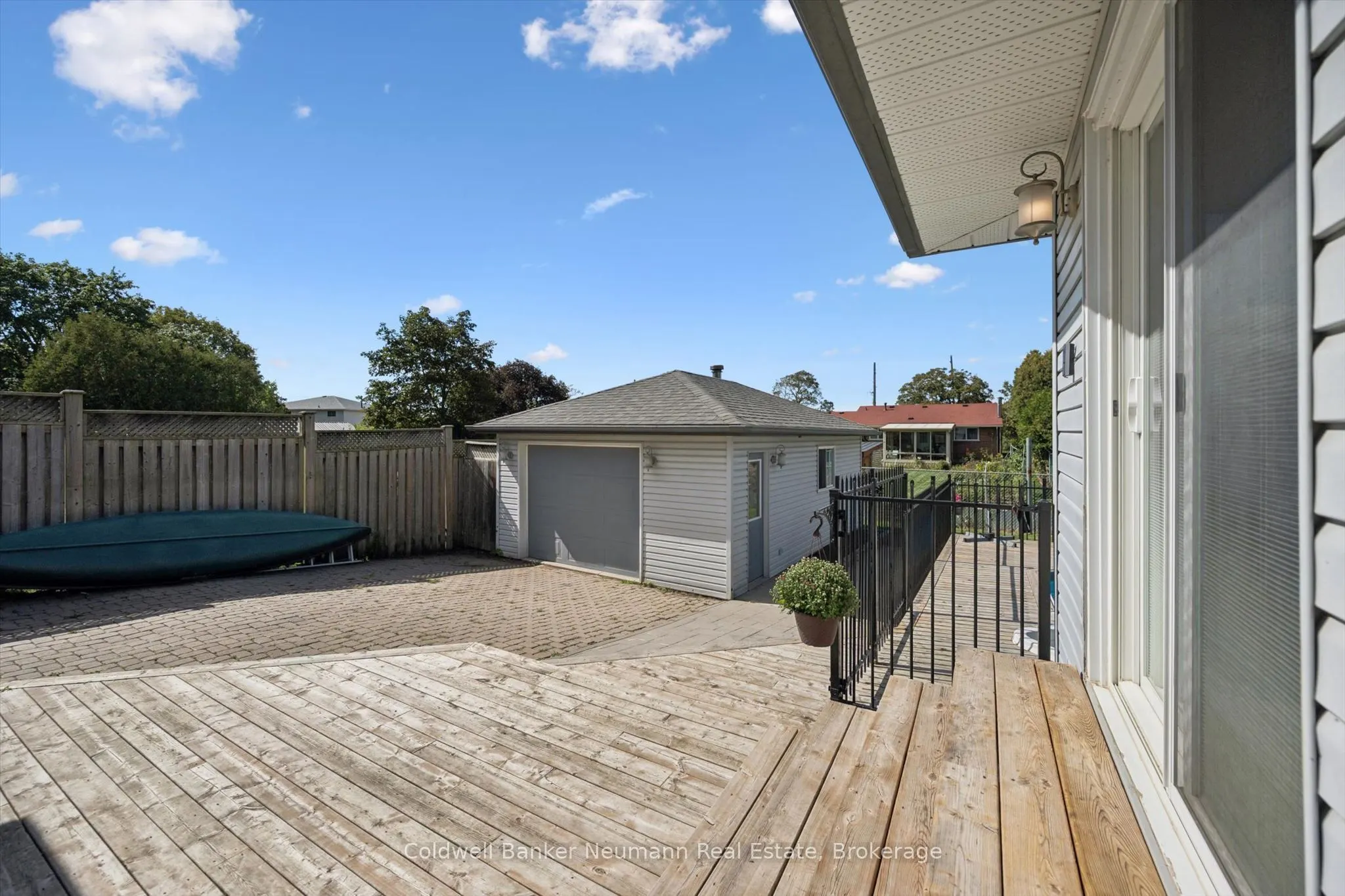 16 Argyle Drive
