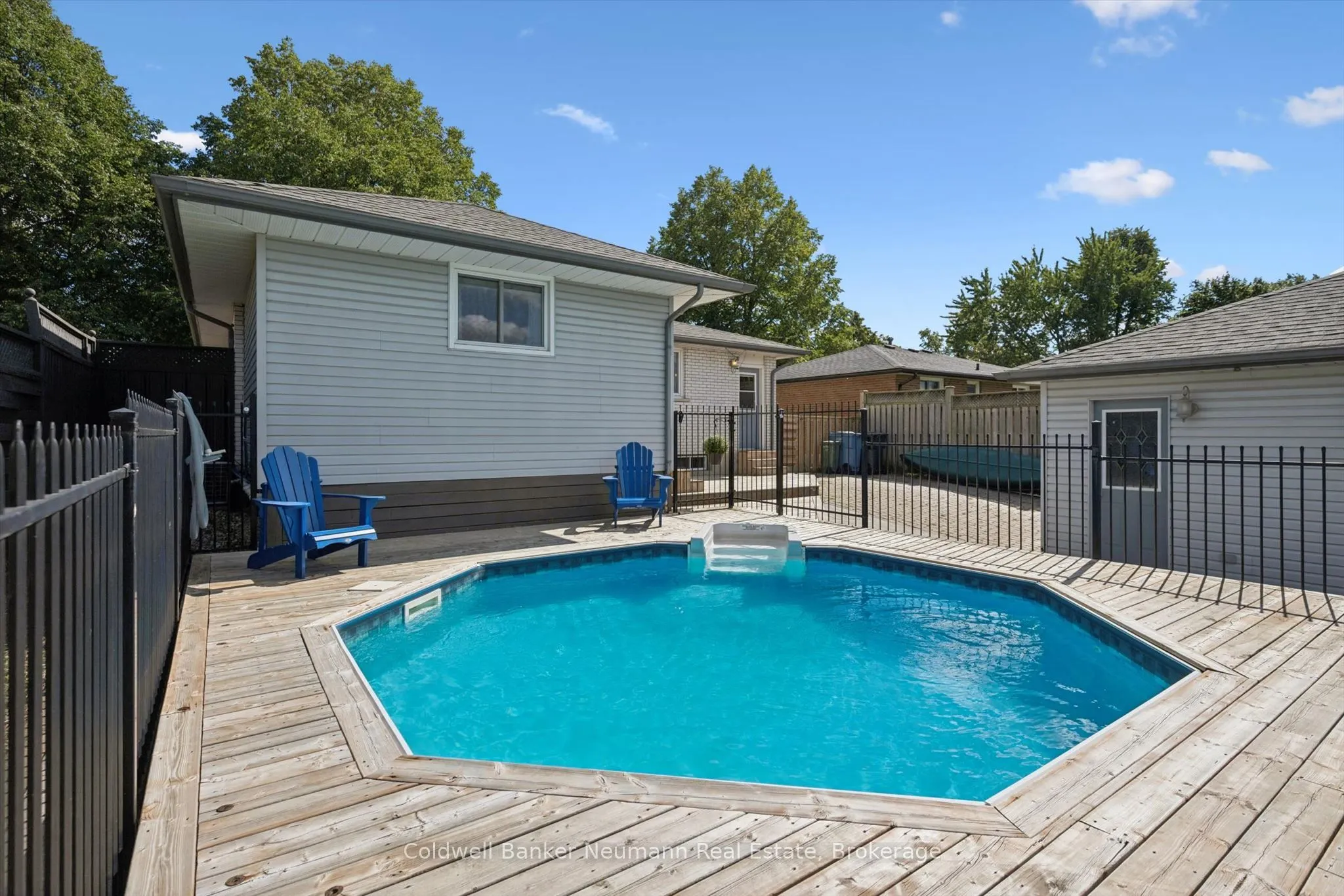 16 Argyle Drive