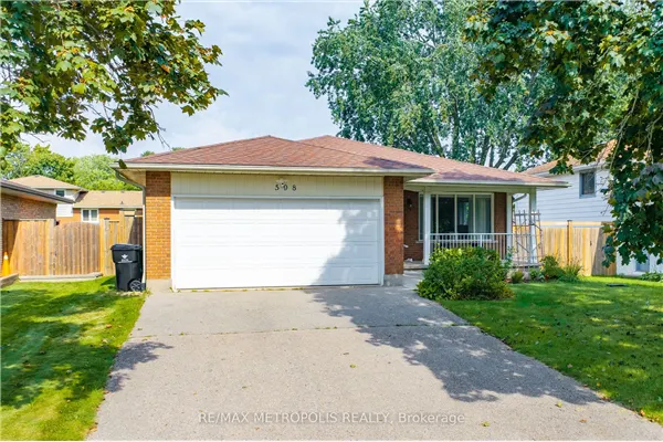 598 Black Oak Crescent