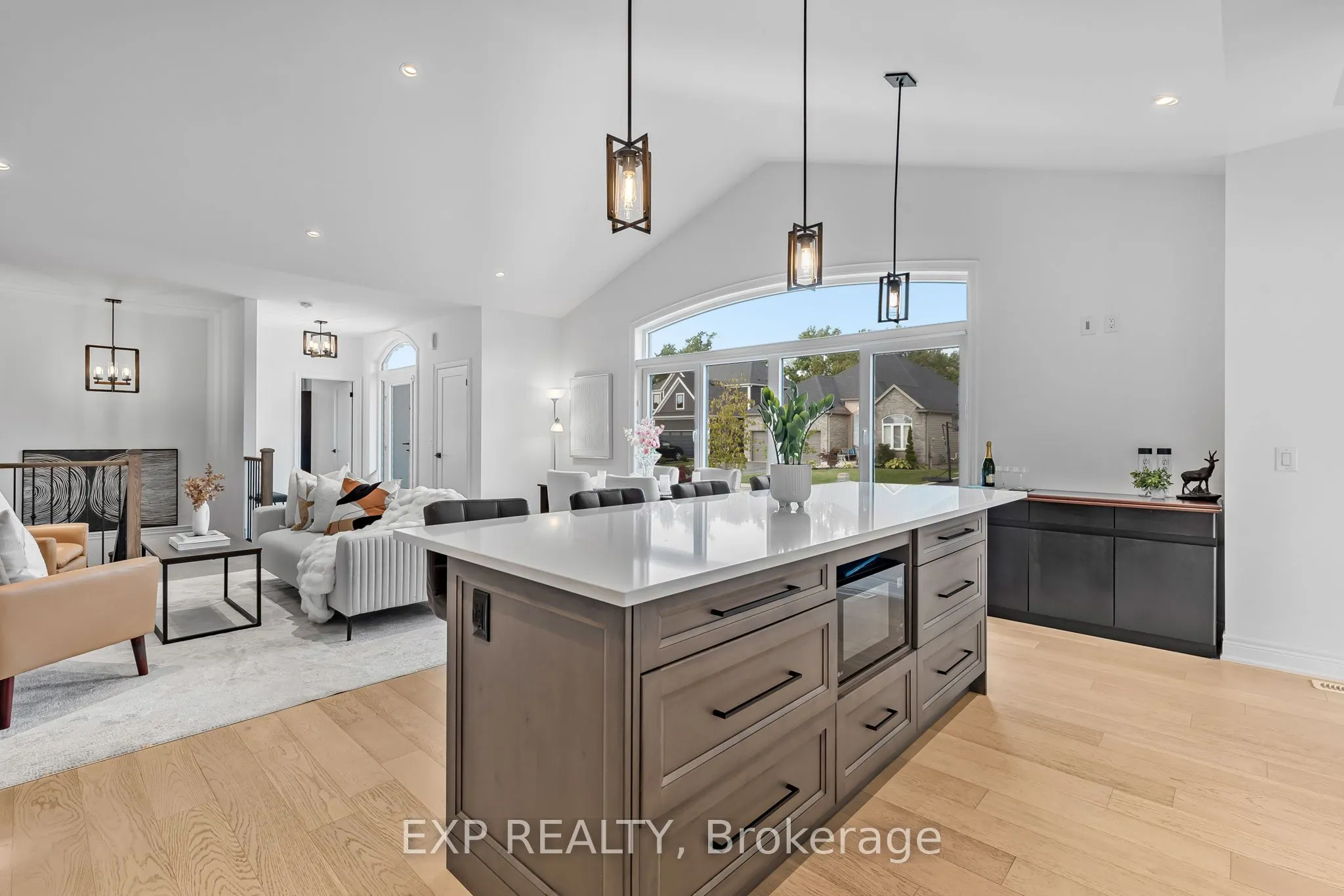 4242 Village Creek Drive