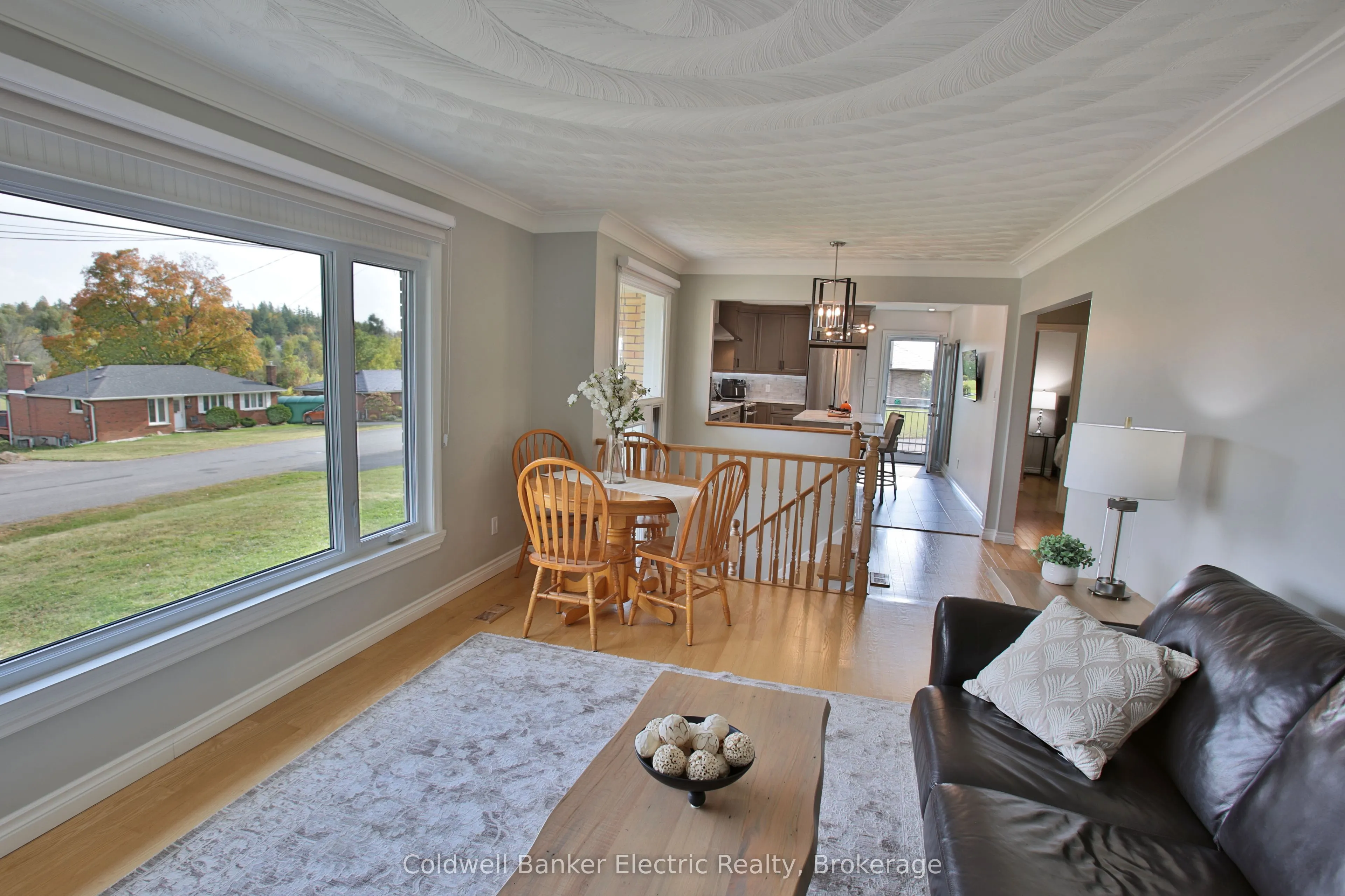 282 Gifford Drive
