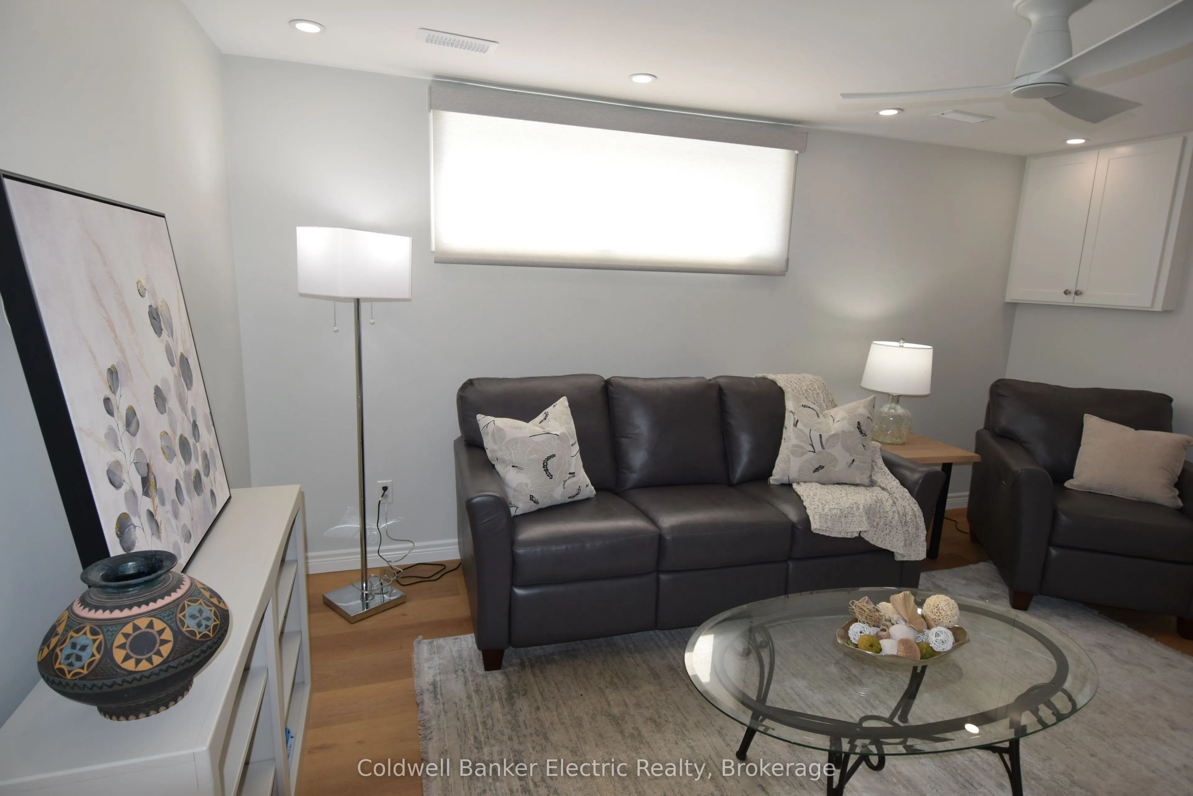 282 Gifford Drive