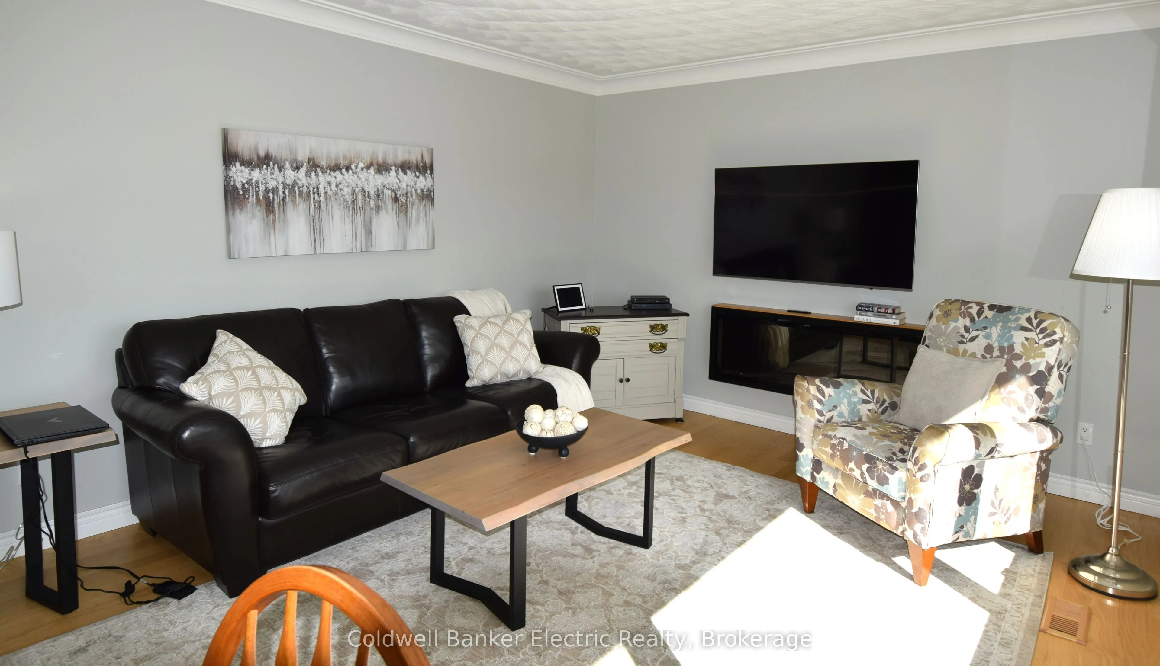 282 Gifford Drive