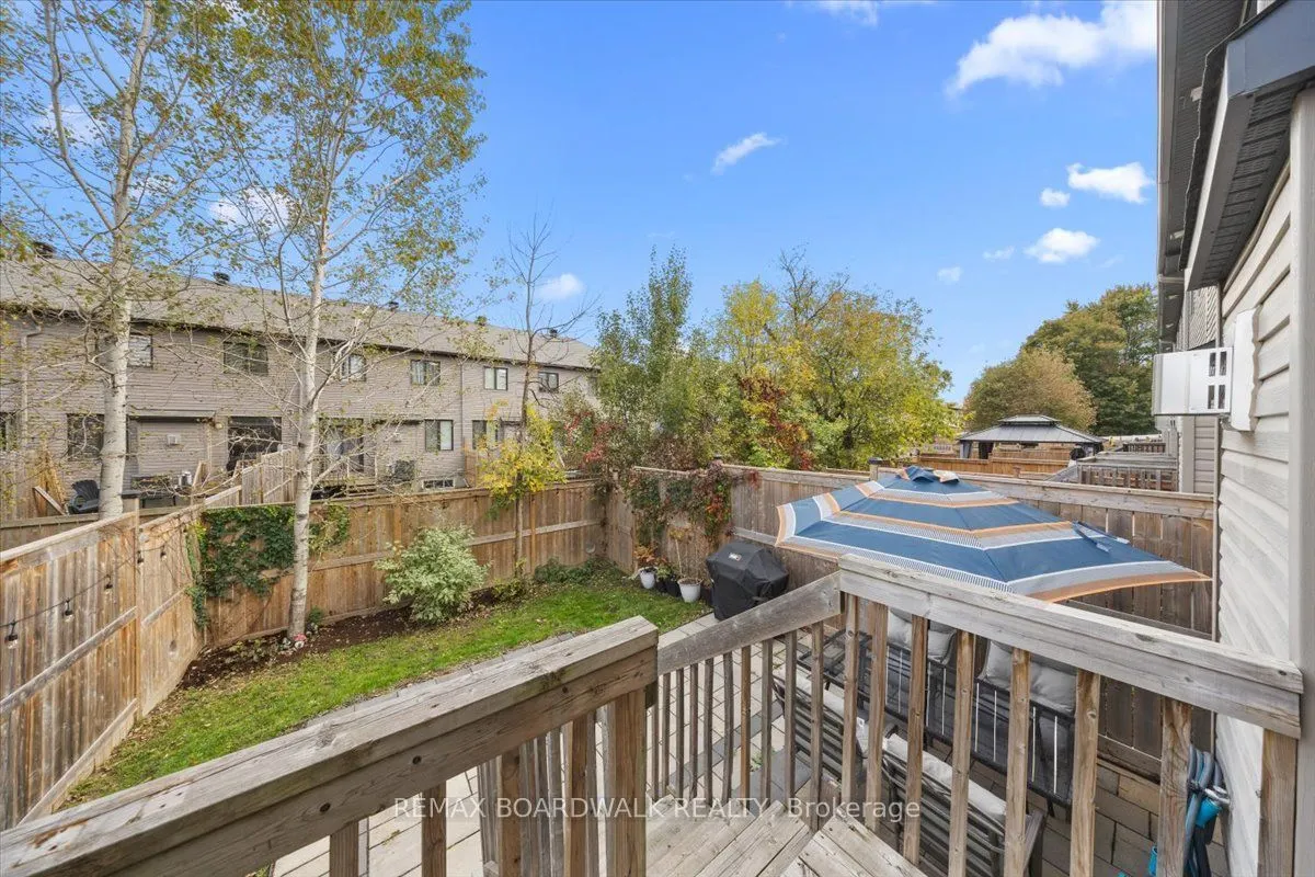 248 Munro Street