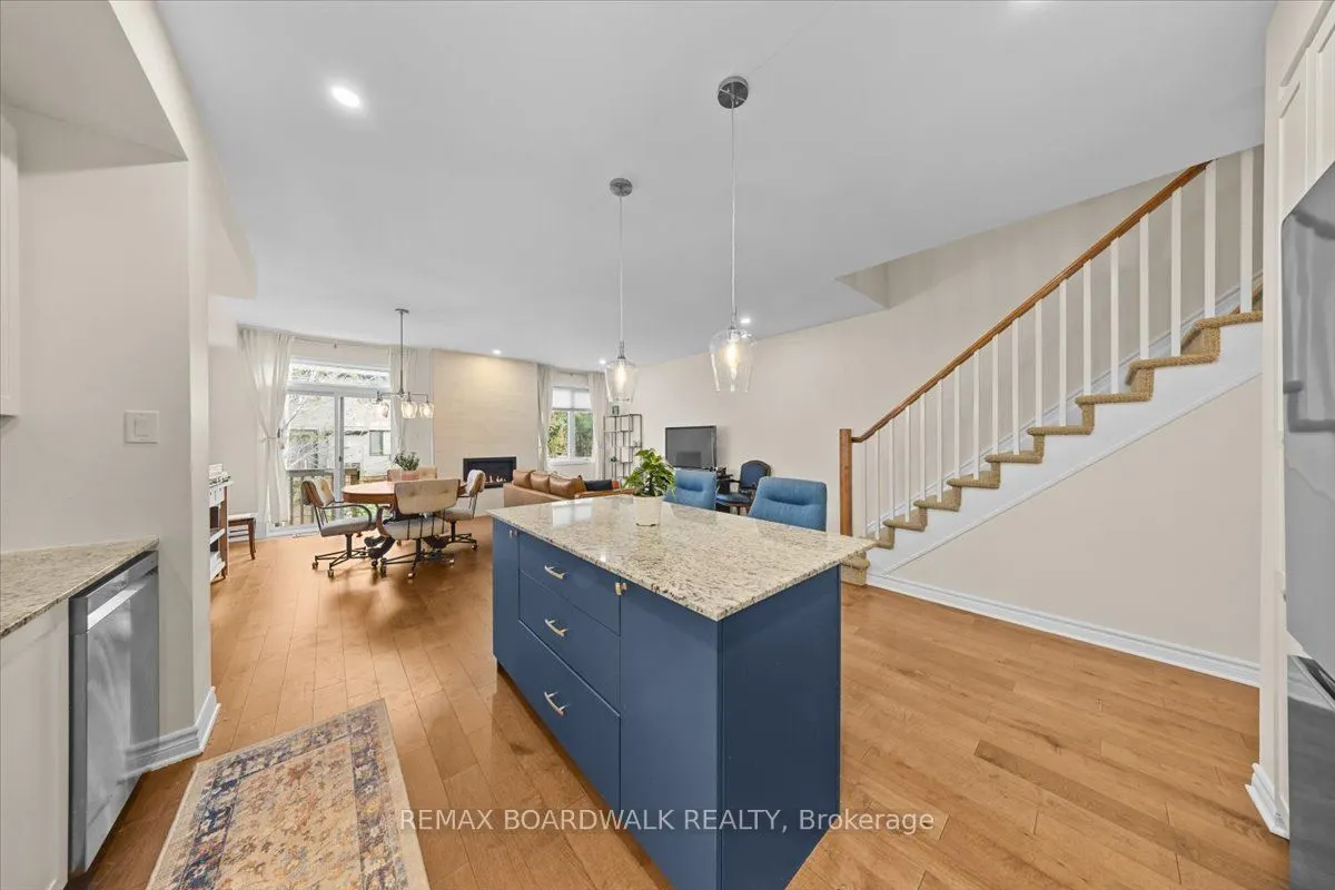 248 Munro Street