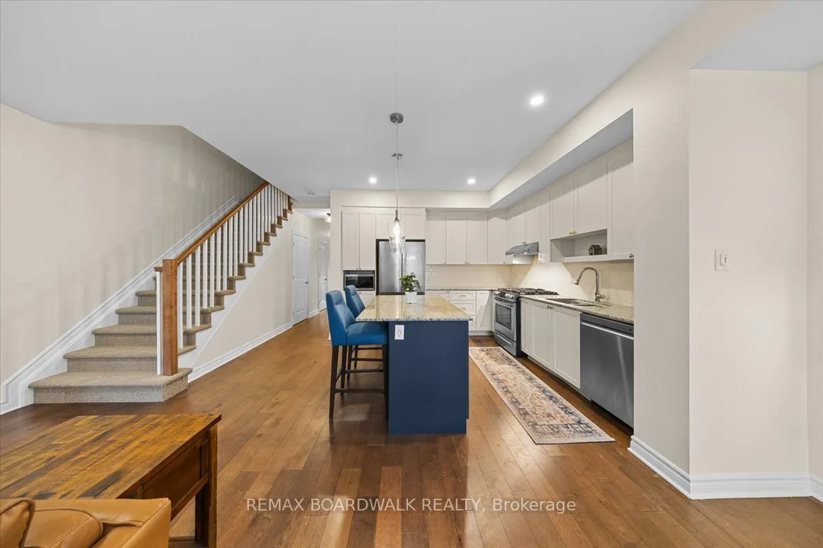 248 Munro Street