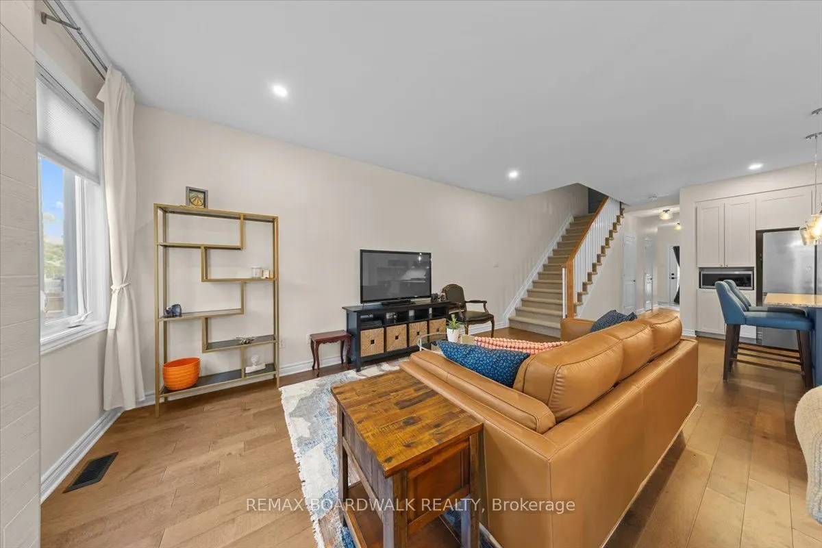 248 Munro Street