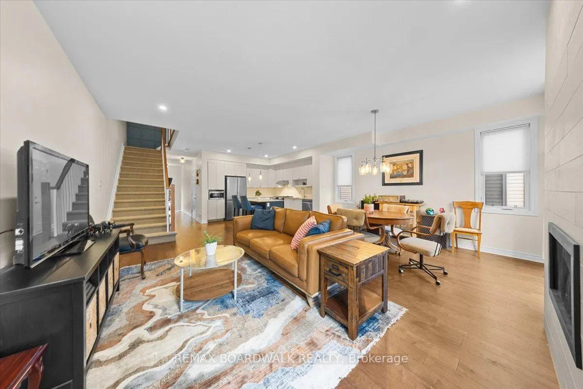 248 Munro Street