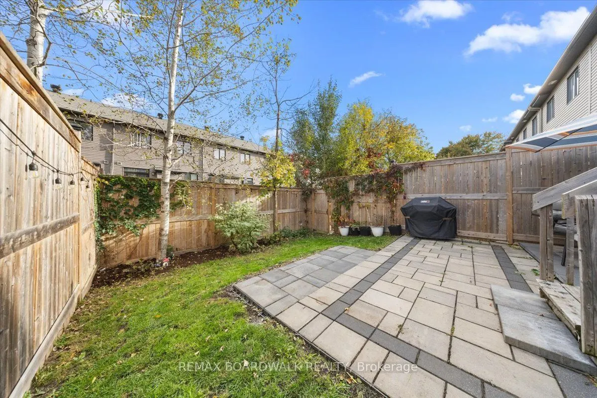 248 Munro Street
