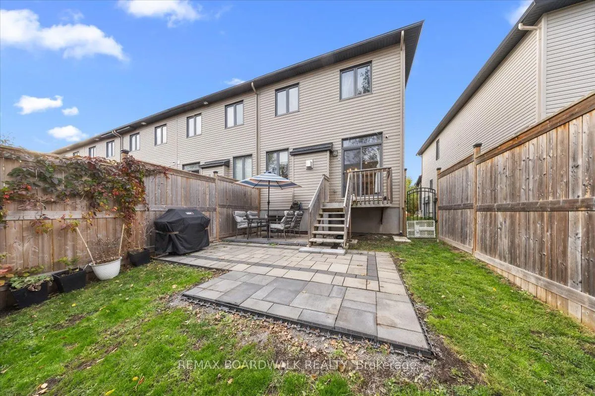 248 Munro Street