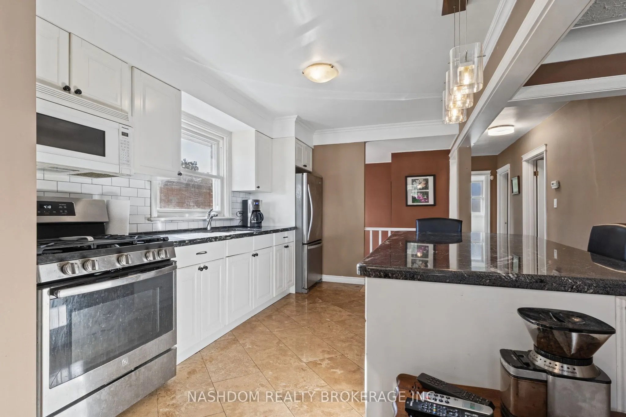366 East 17th Street