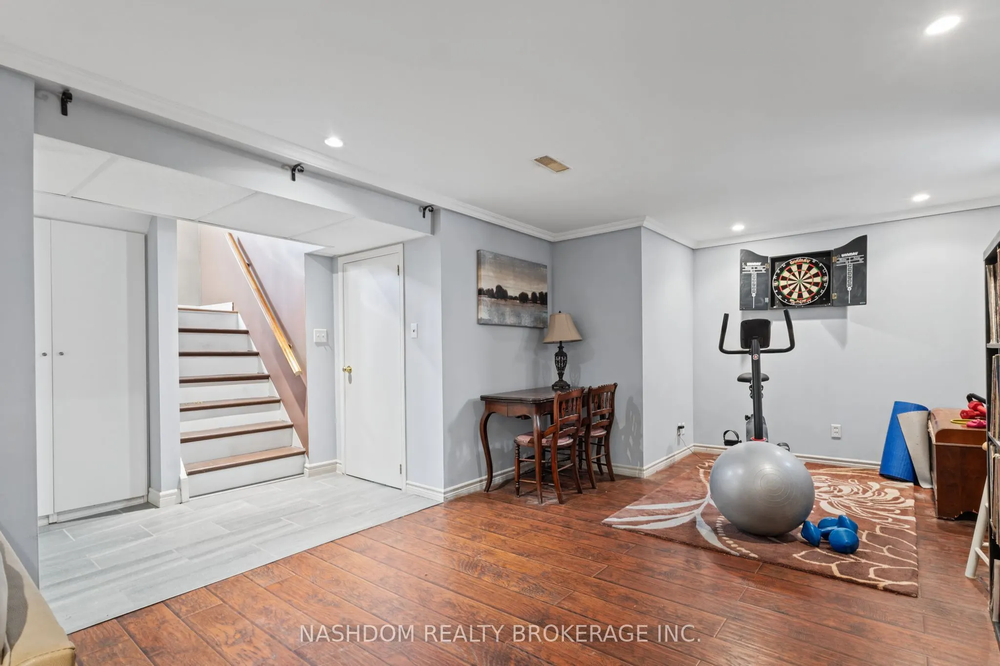 366 East 17th Street