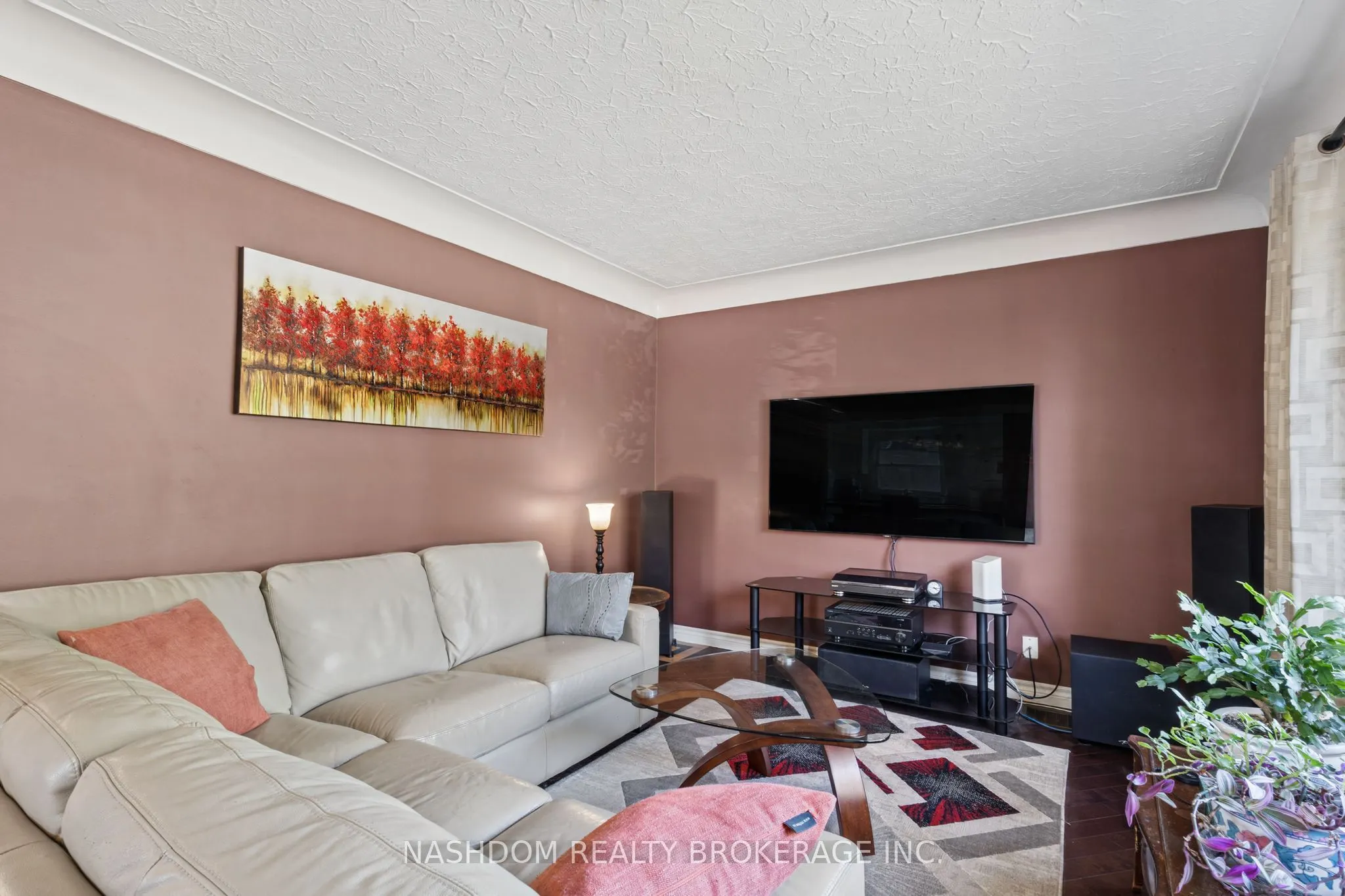 366 East 17th Street