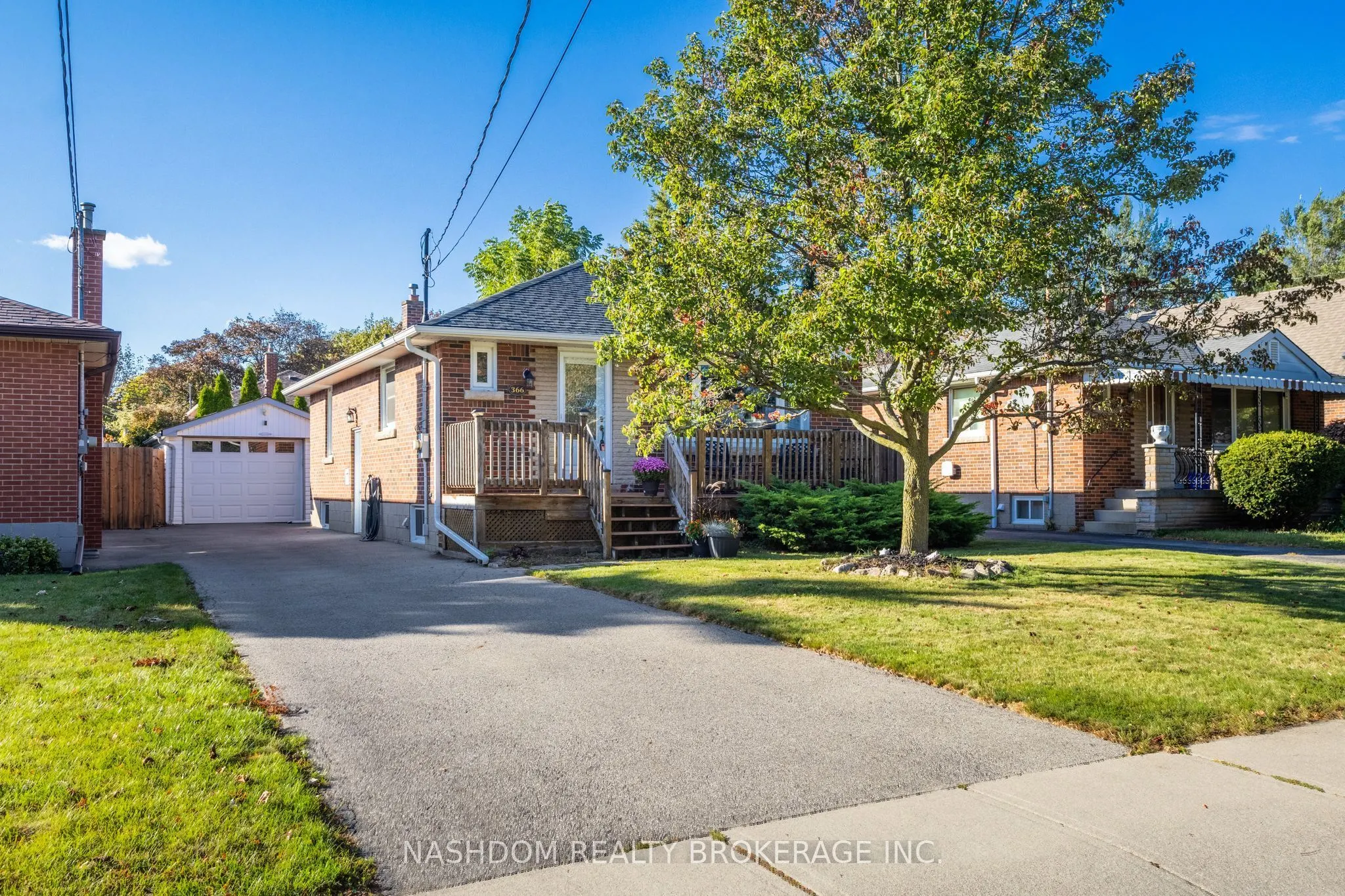 366 East 17th Street