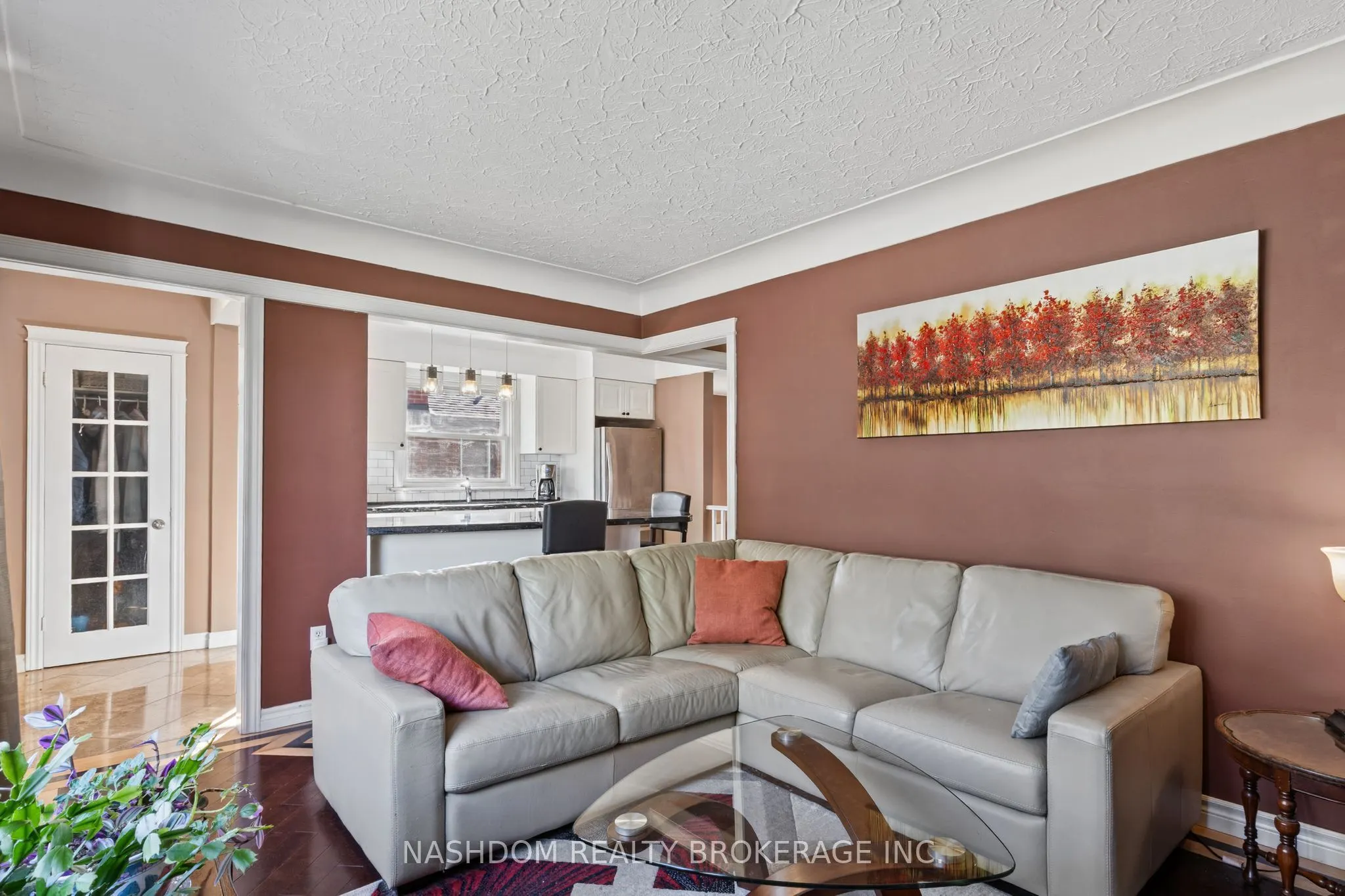 366 East 17th Street
