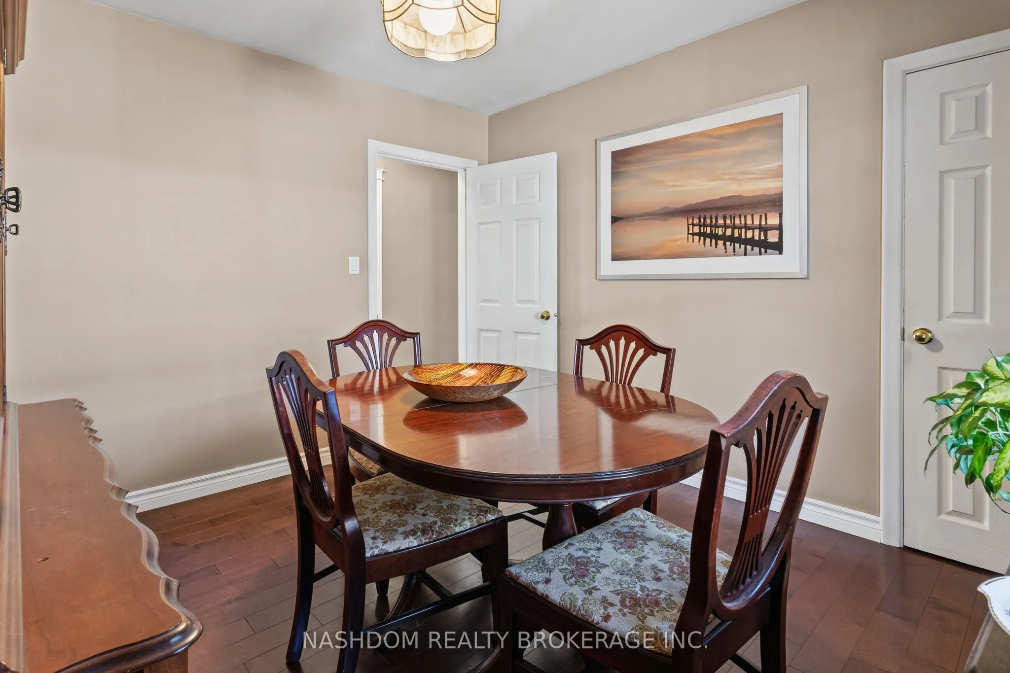 366 East 17th Street