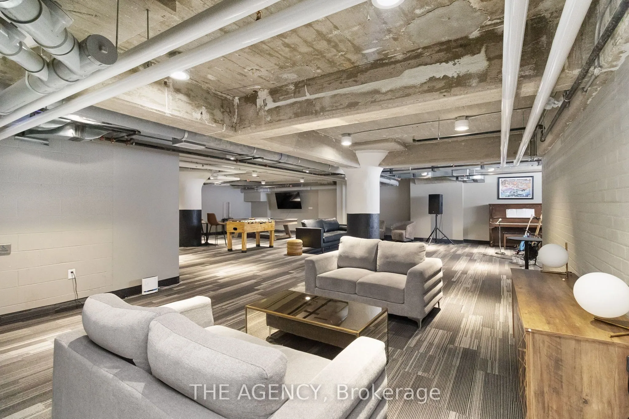 120 Huron Street #320