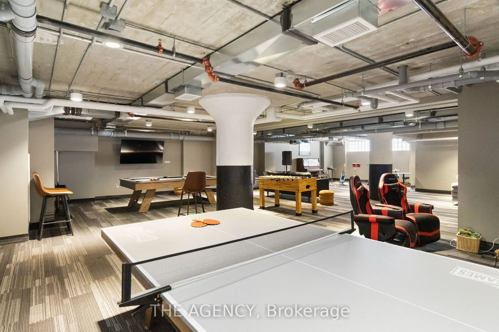 120 Huron Street #320