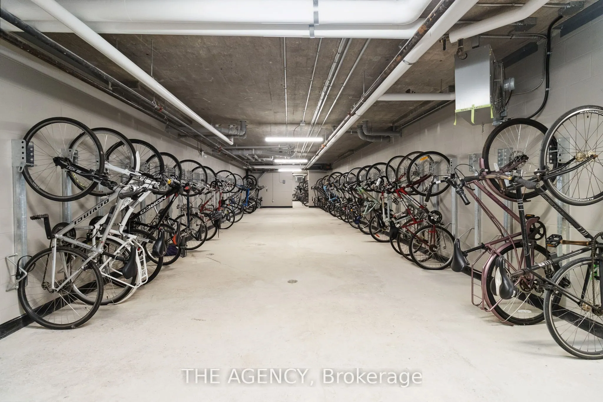 120 Huron Street #320