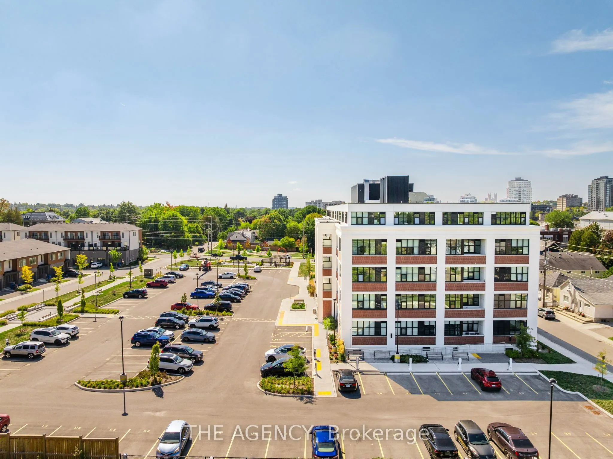 120 Huron Street #320