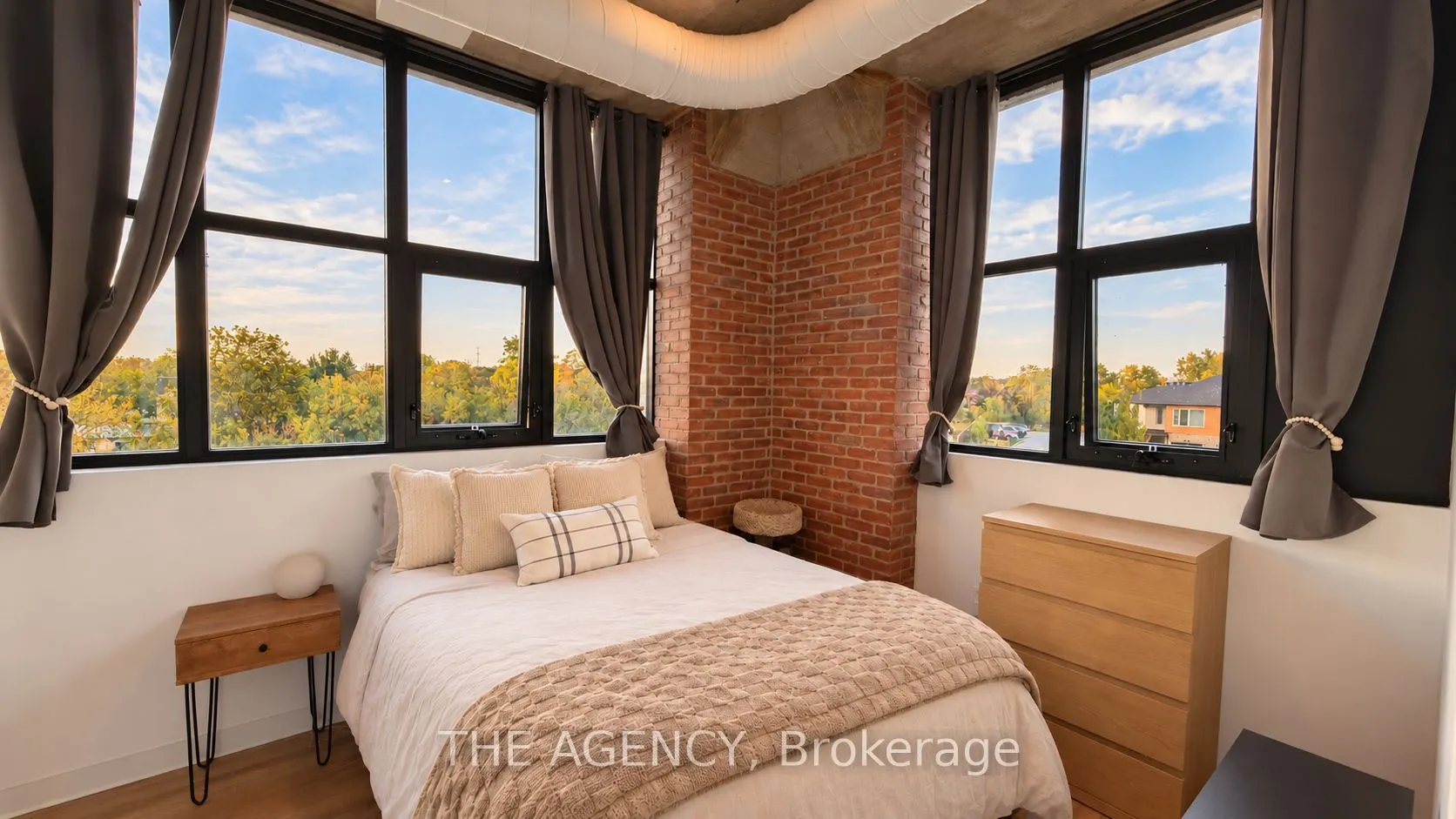 120 Huron Street #320