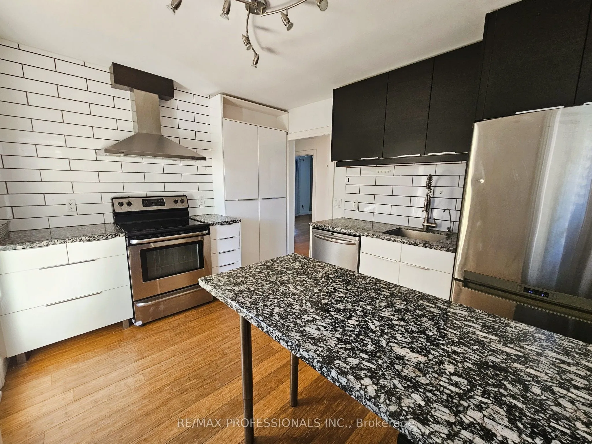 119 Erb Street E #A-Upper