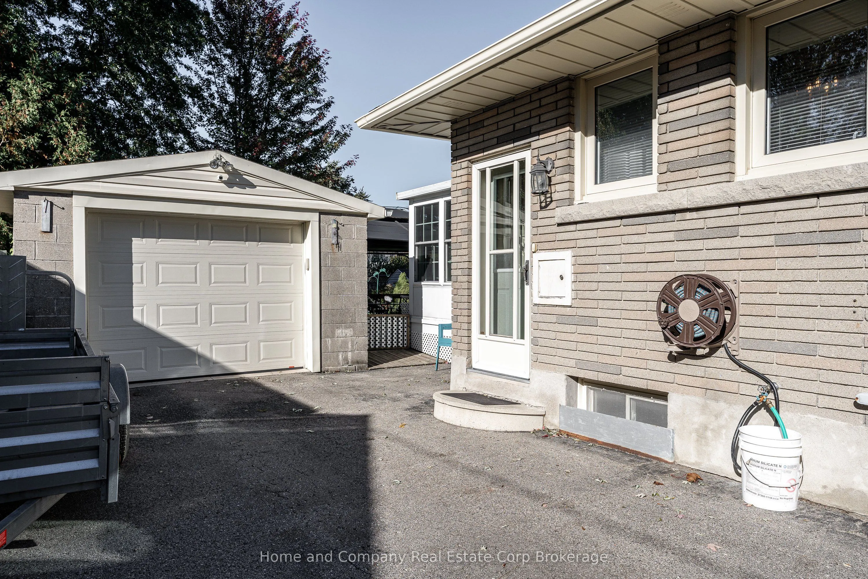 148 Strachan Street