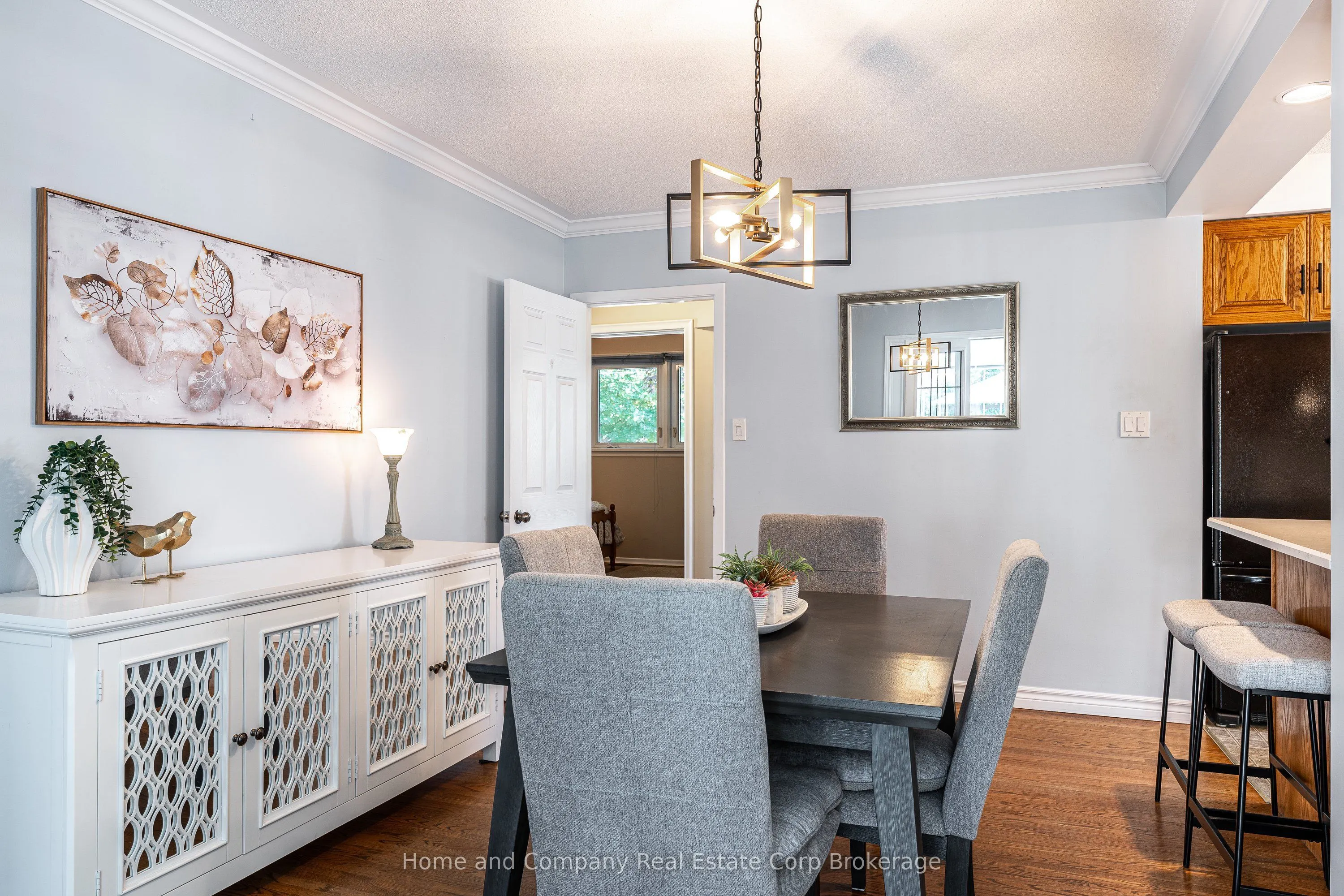 148 Strachan Street