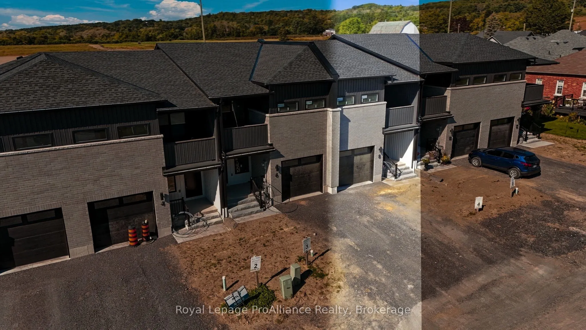 8 Ambrosia Way
