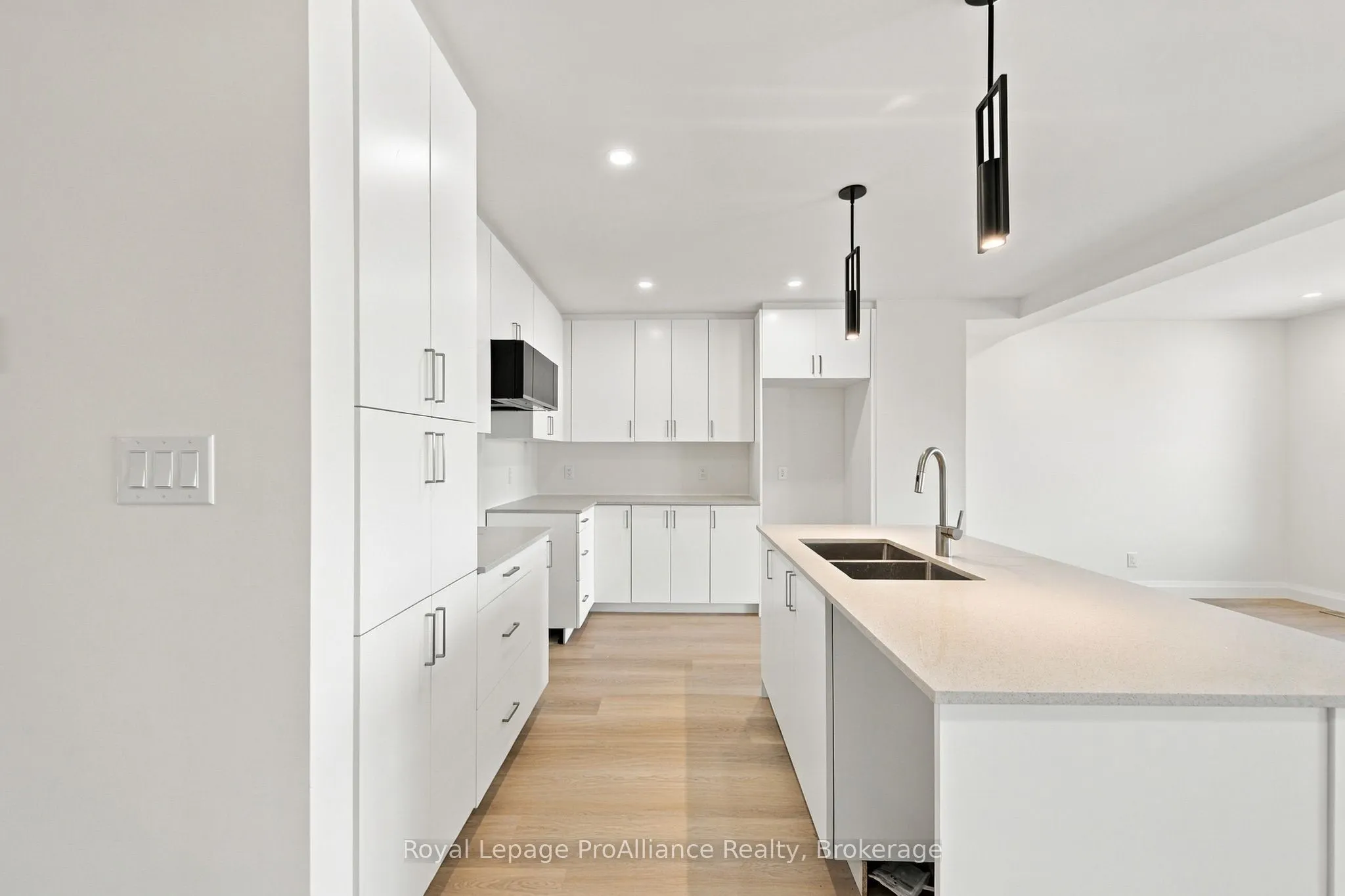 8 Ambrosia Way