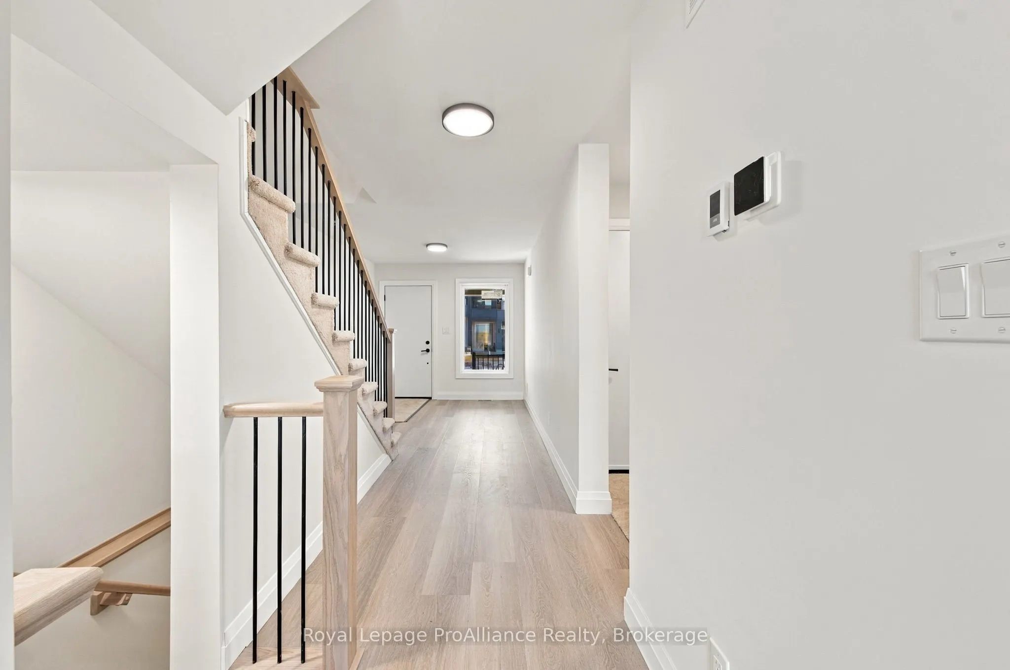 8 Ambrosia Way