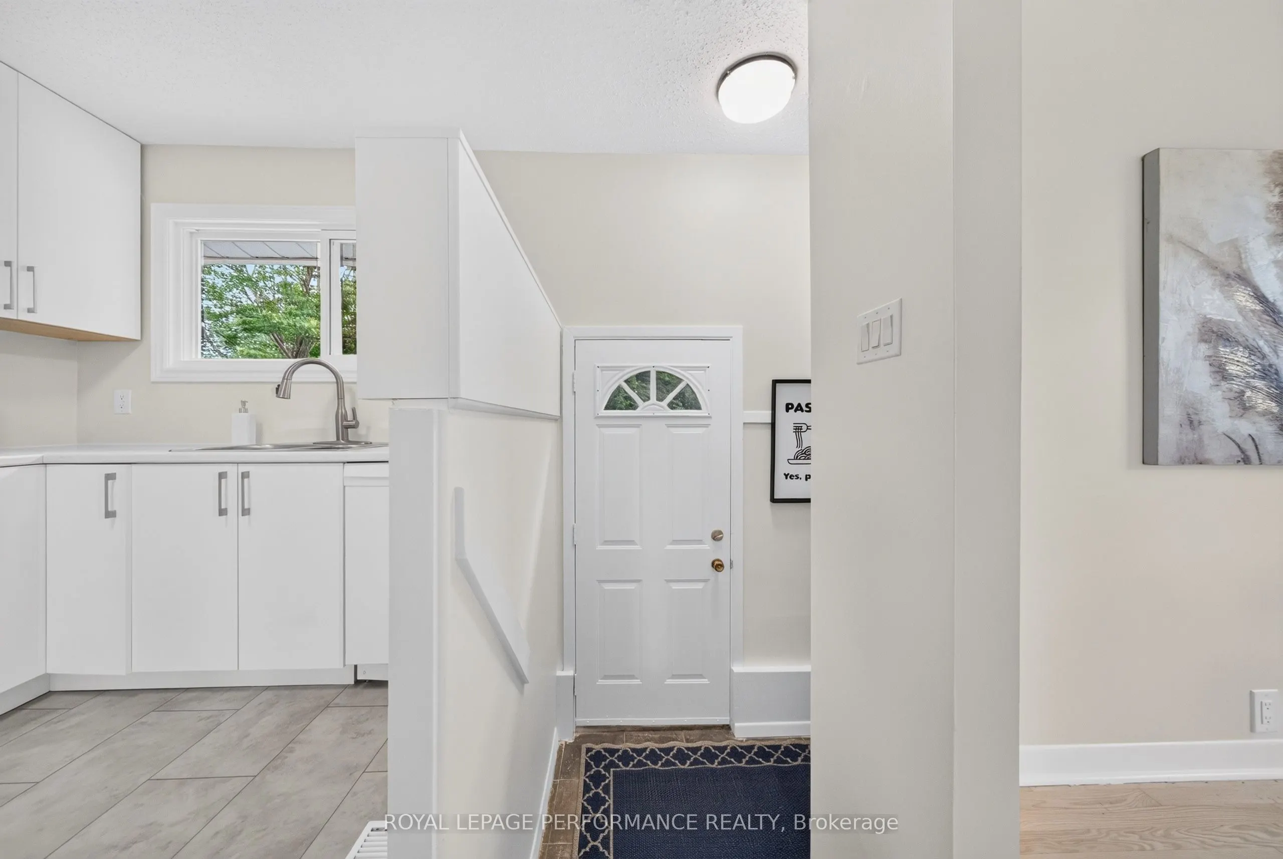 21 Millbrook Crescent