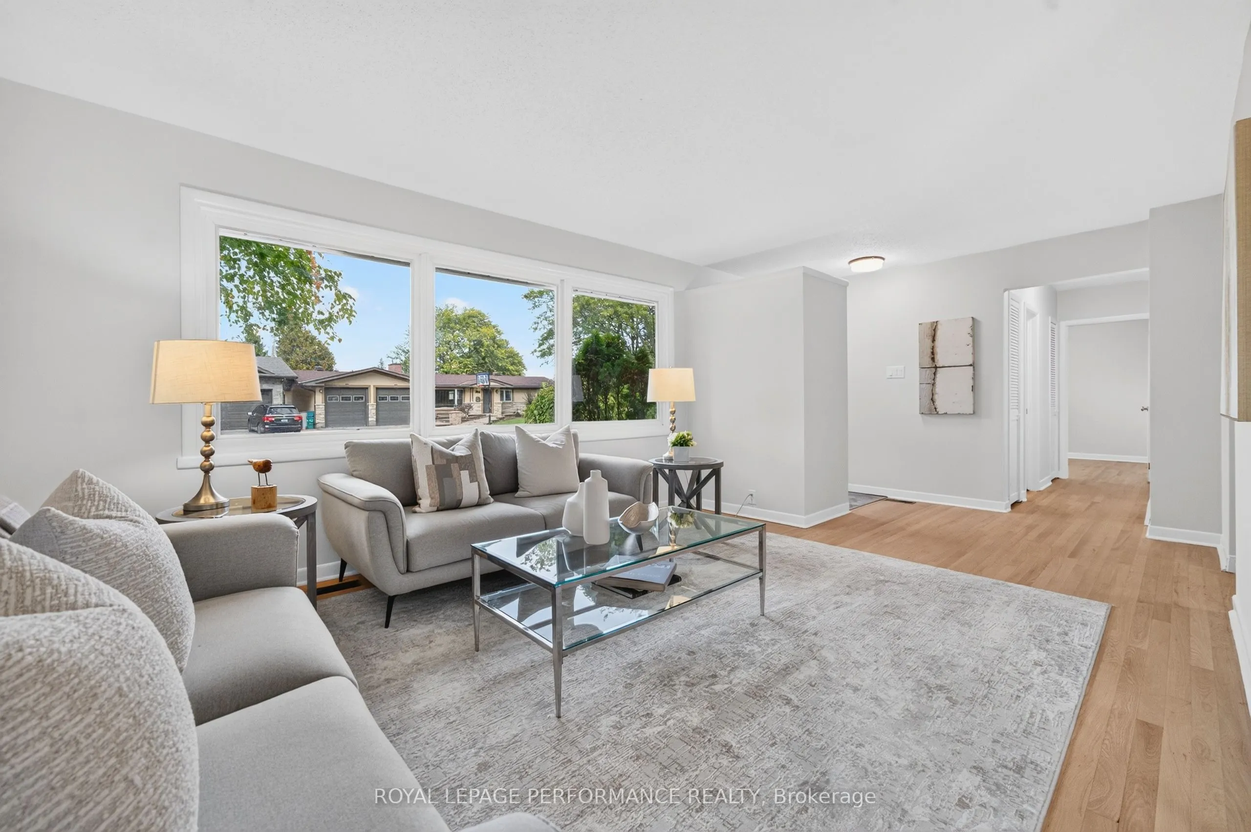 21 Millbrook Crescent