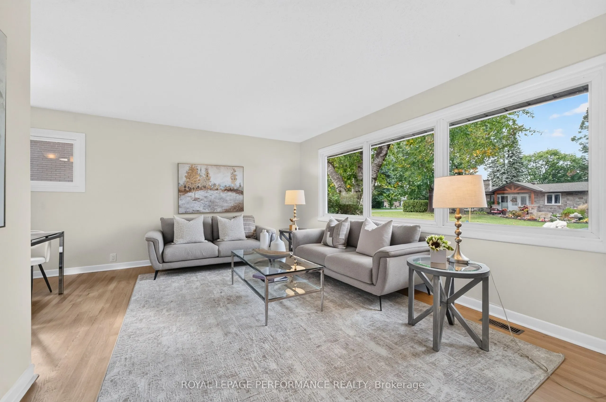 21 Millbrook Crescent