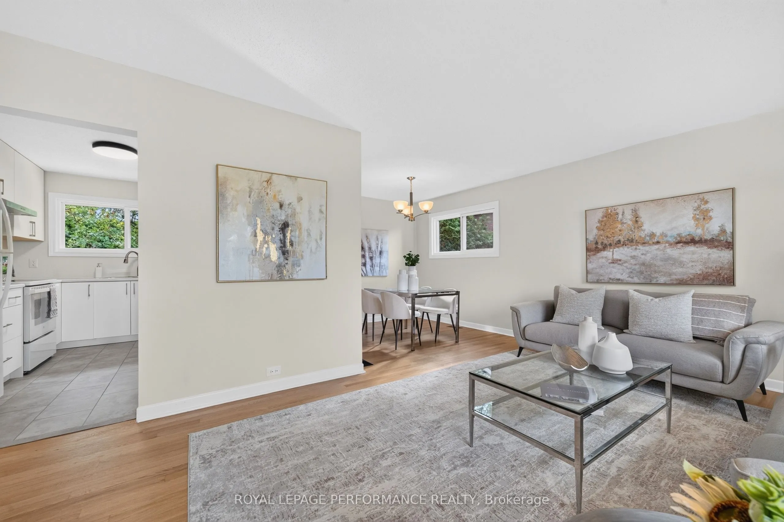 21 Millbrook Crescent