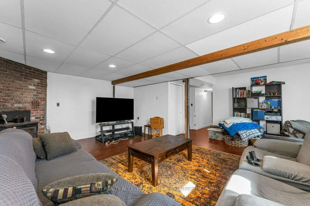 3937 Stagecoach Road