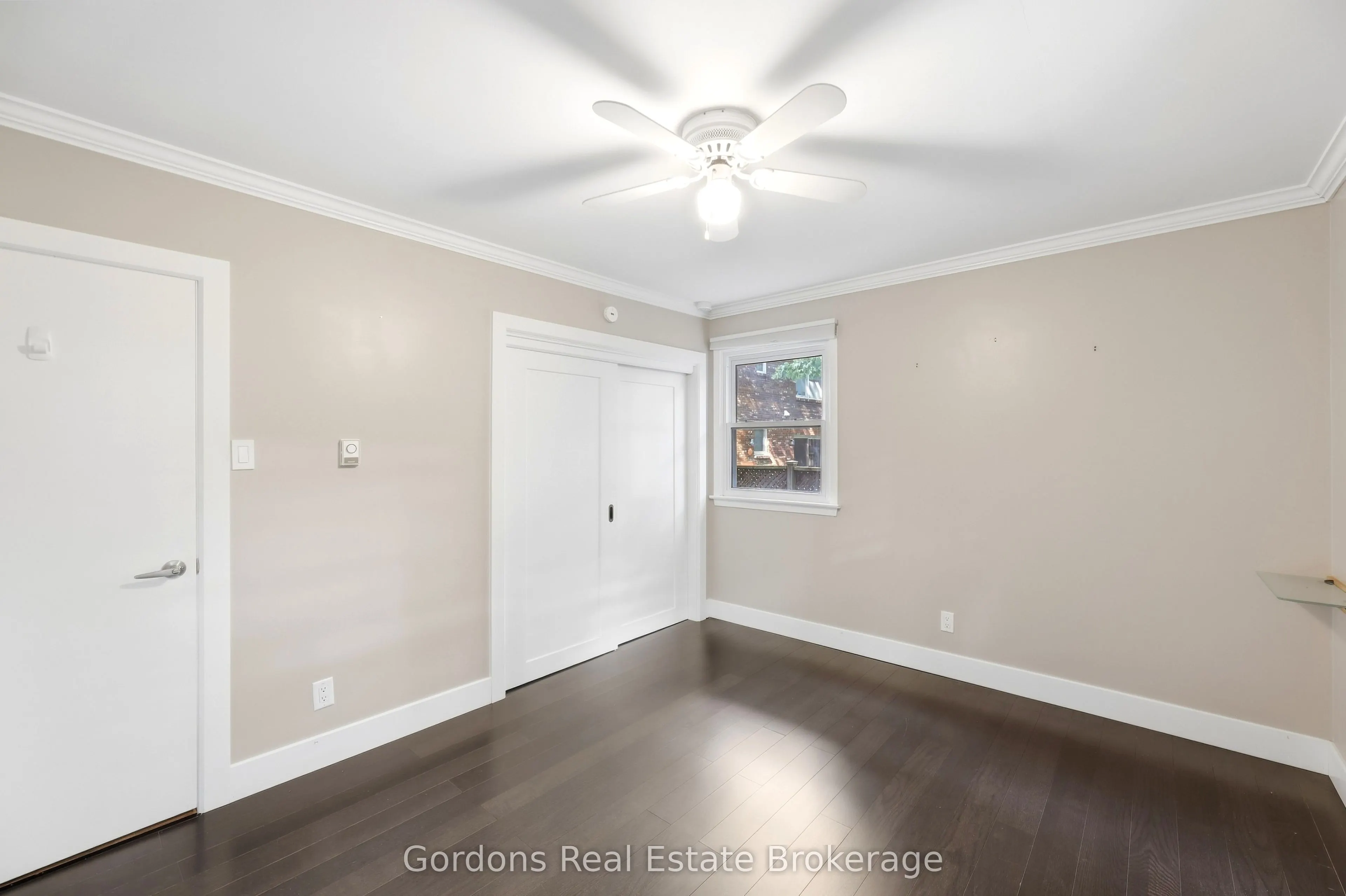 369 Hyde Park Road