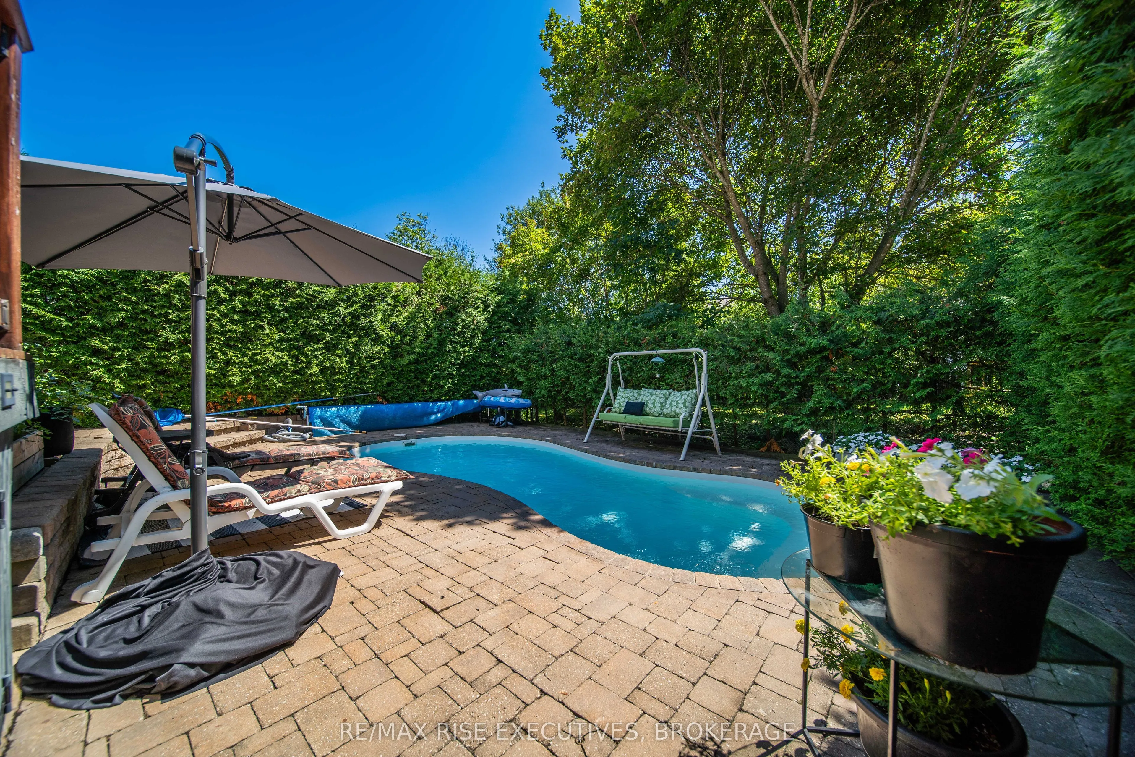 149 Grenadier Drive
