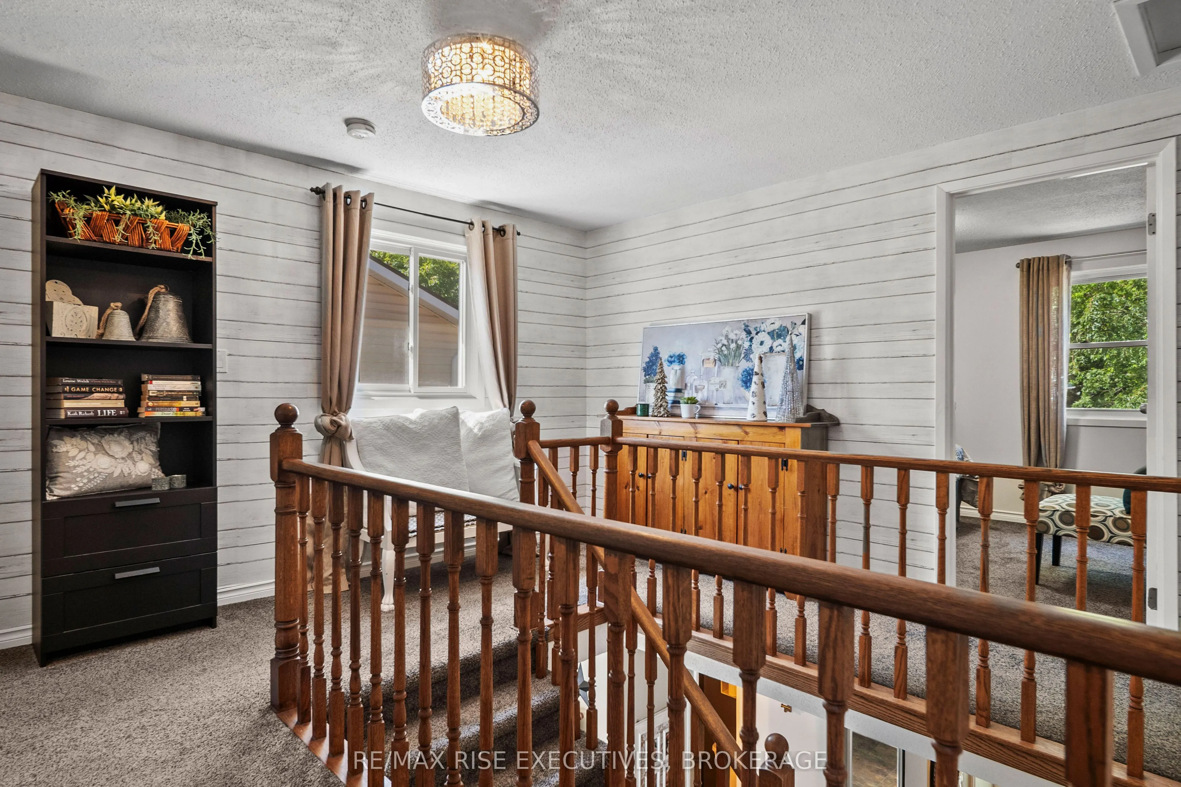 149 Grenadier Drive
