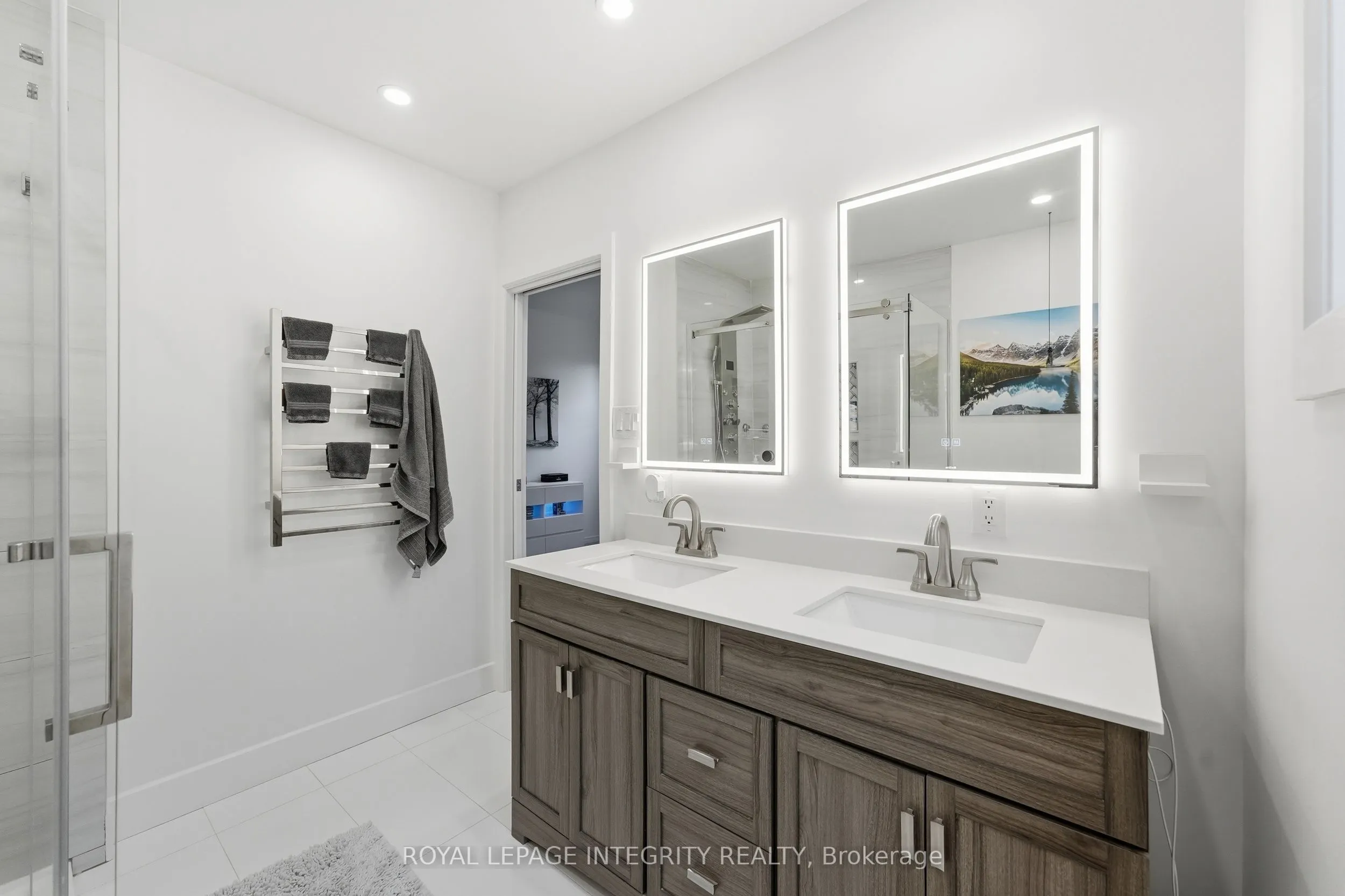 443 Landswood Way