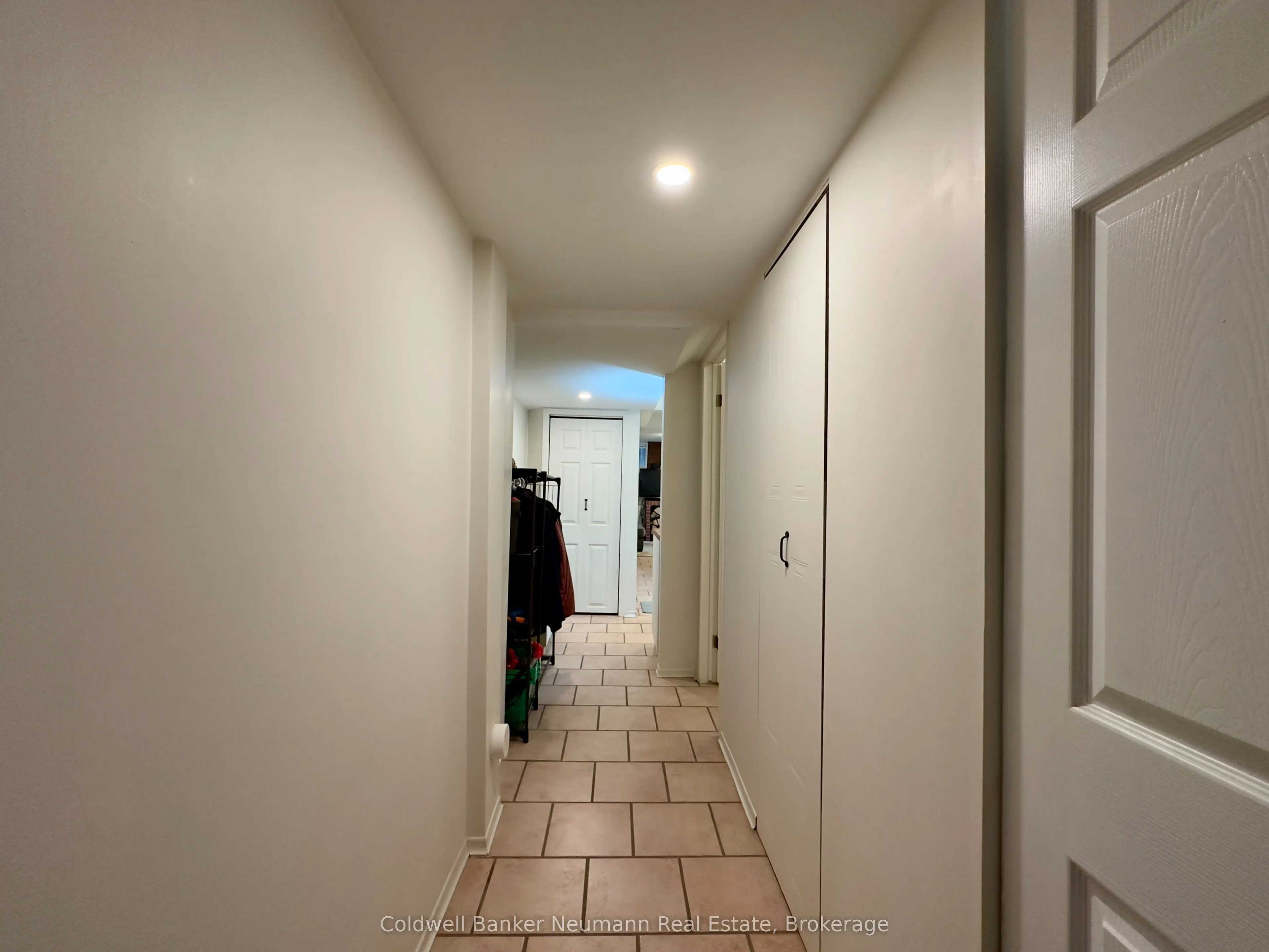 52 Renfield Street #LOWER