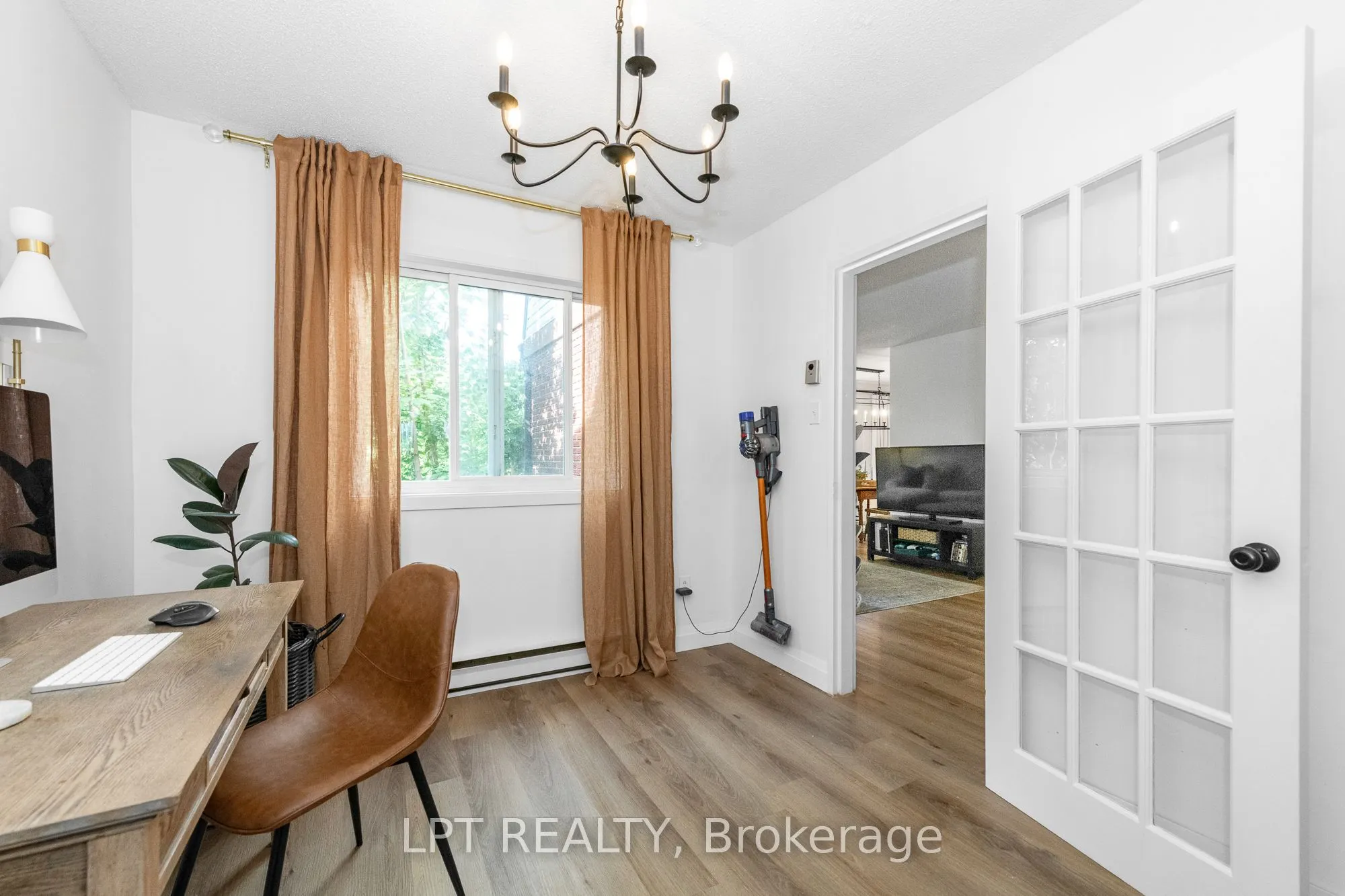 2080 OGILVIE Road #7J
