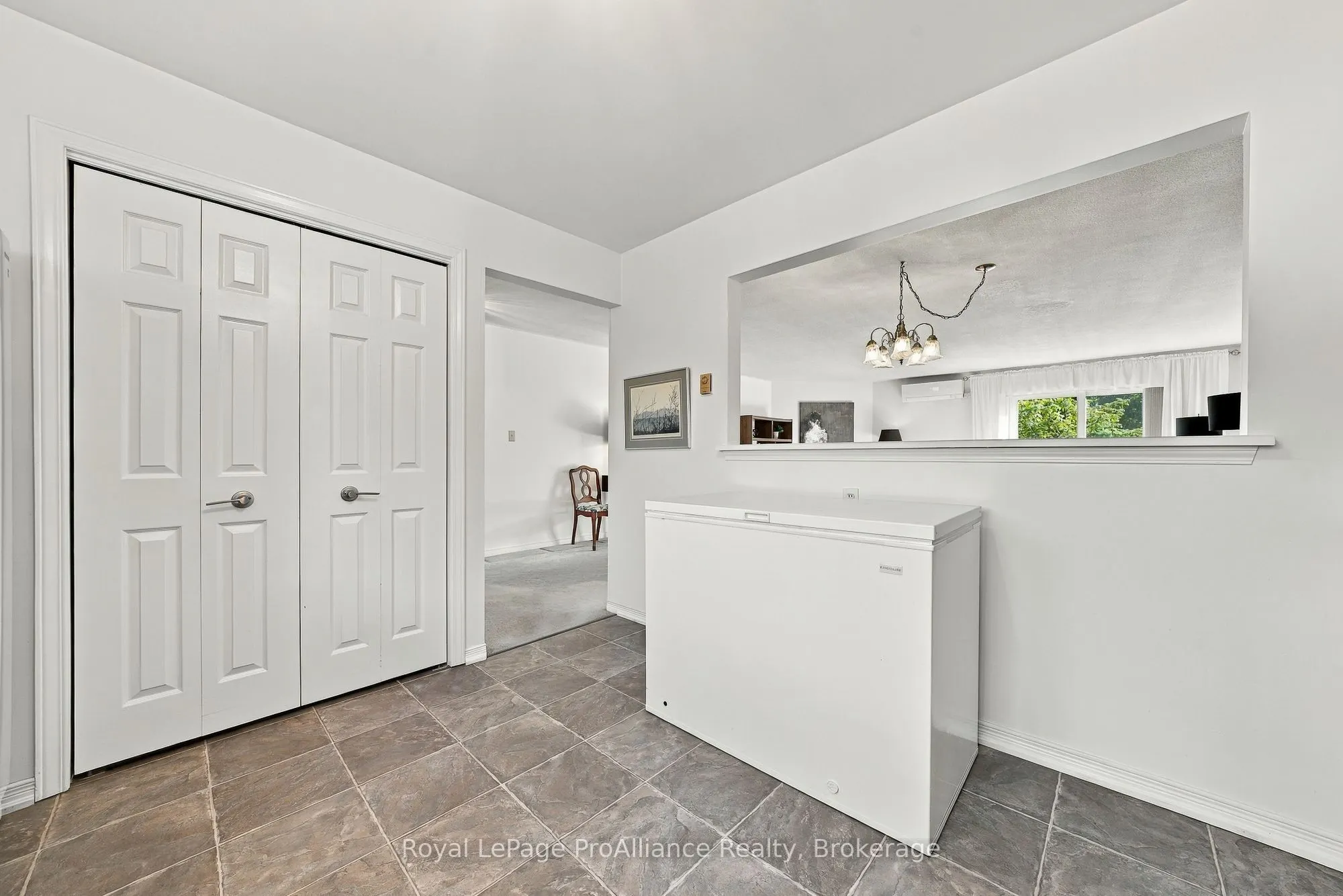 179 Herchimer Avenue #10