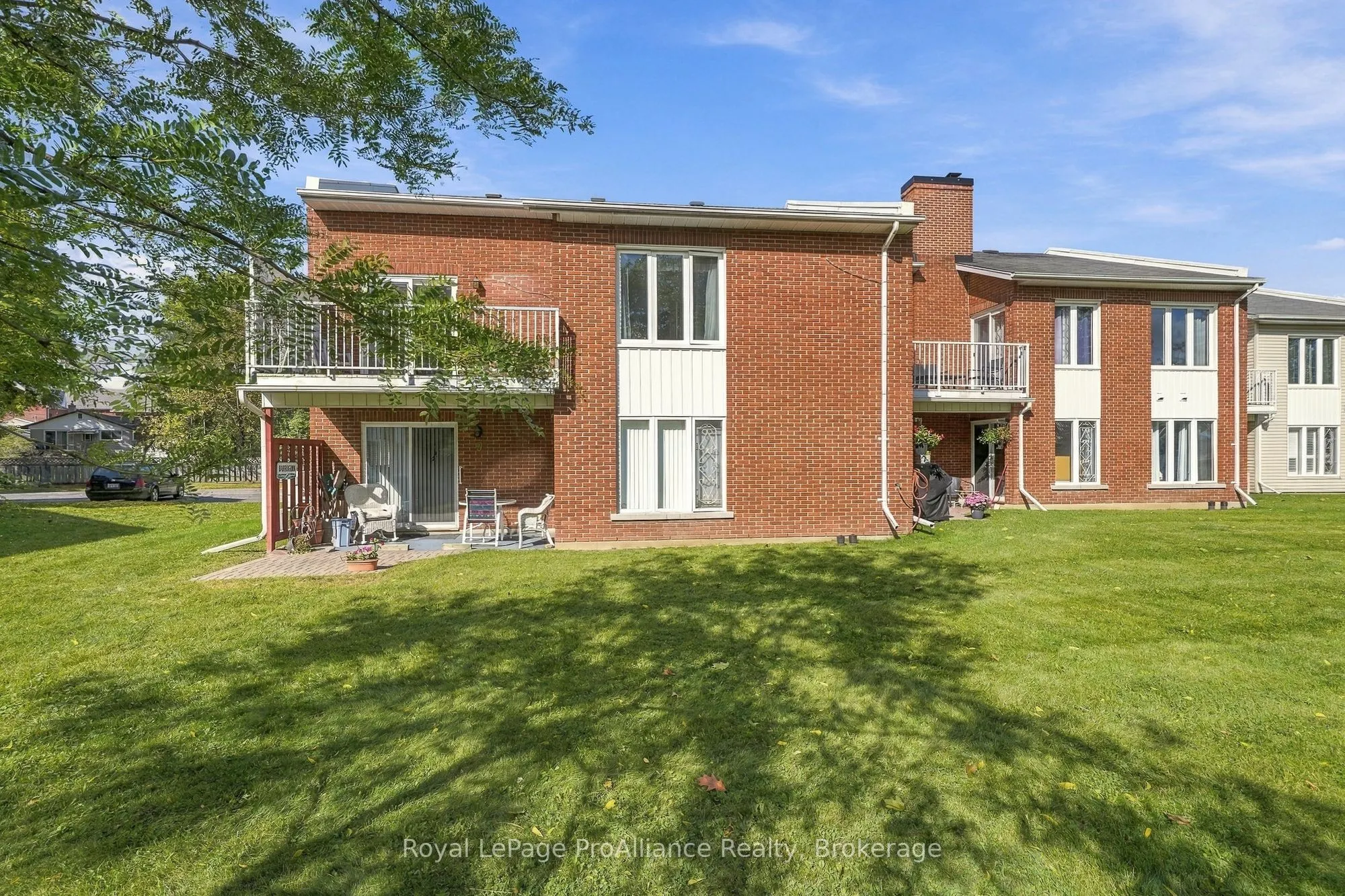 179 Herchimer Avenue #10