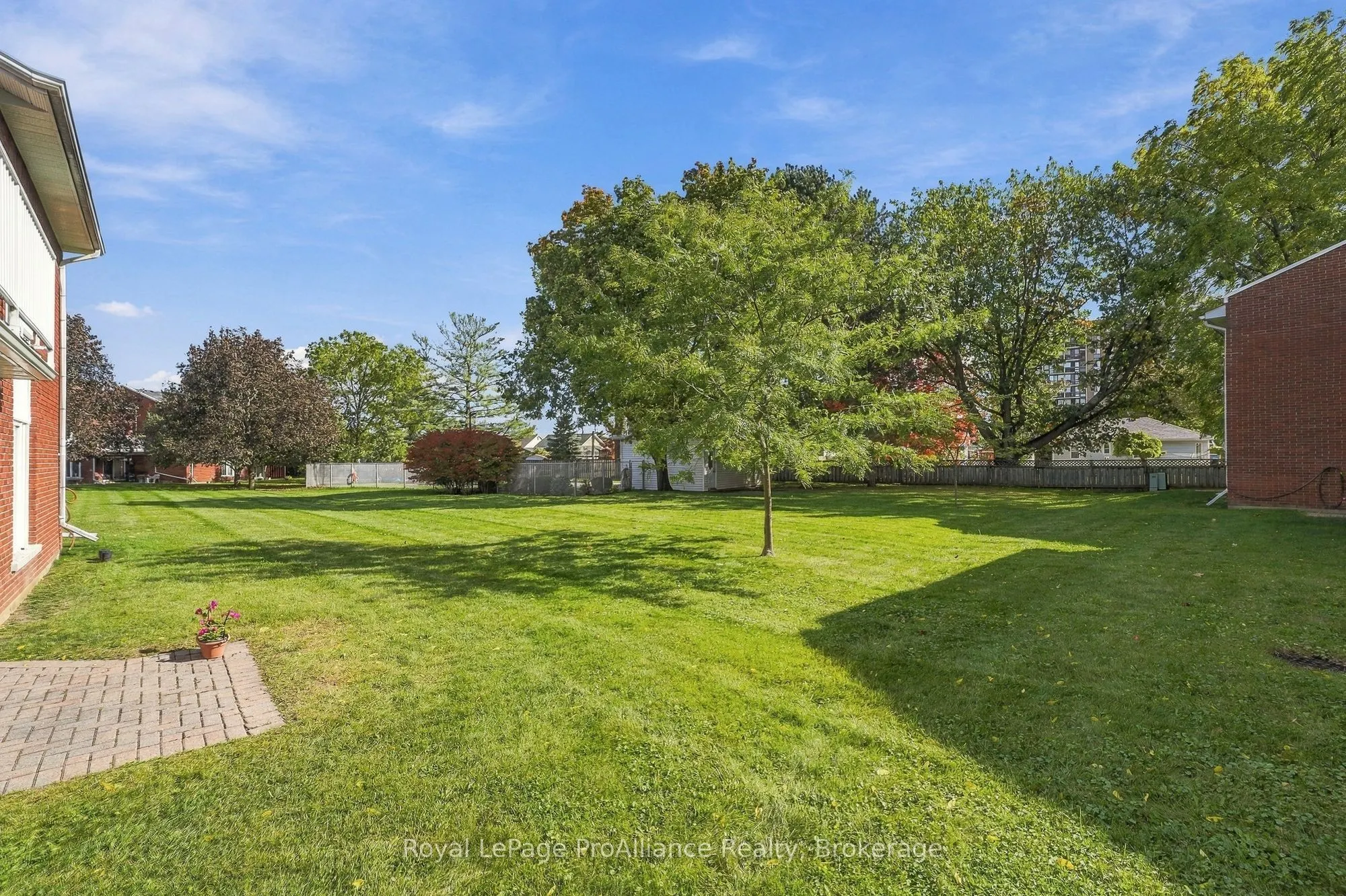 179 Herchimer Avenue #10