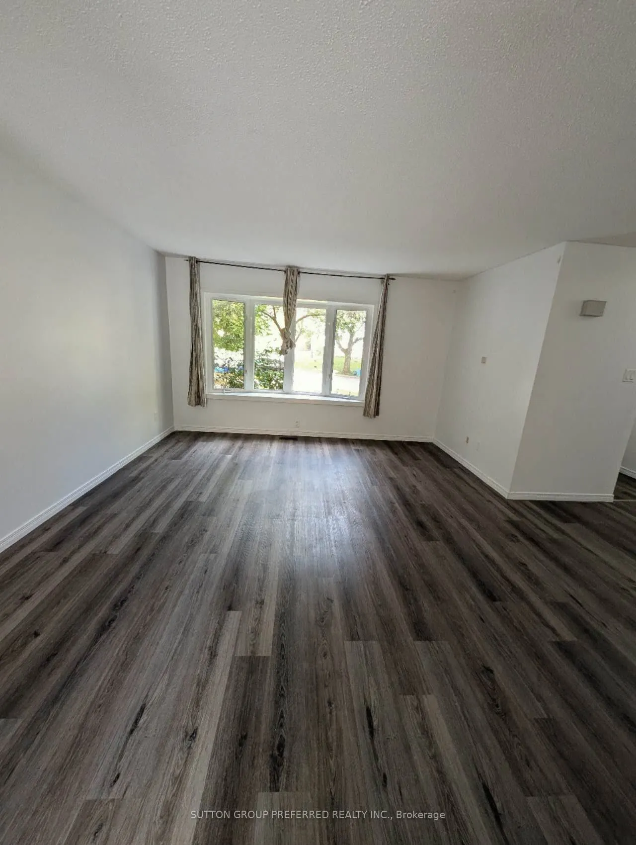 272 Homestead Court N #101