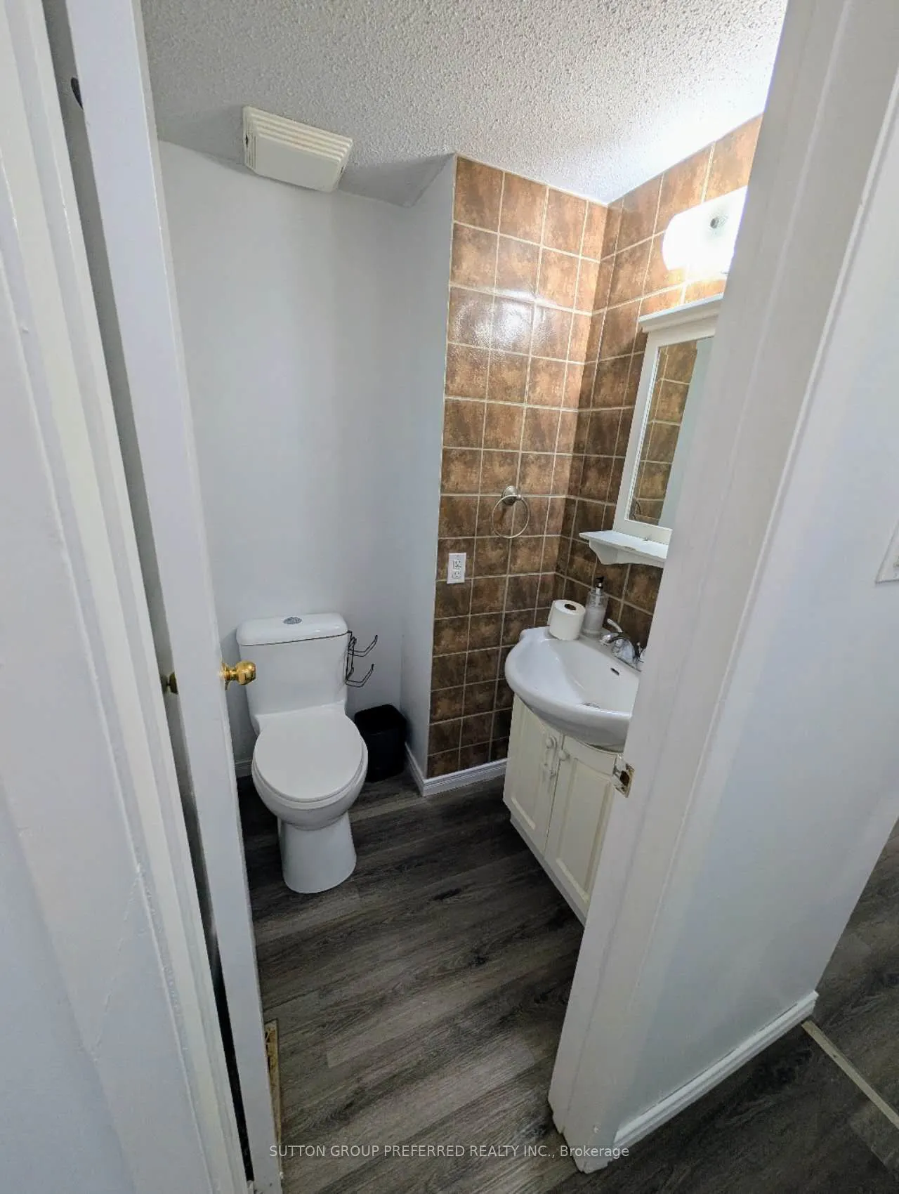 272 Homestead Court N #101